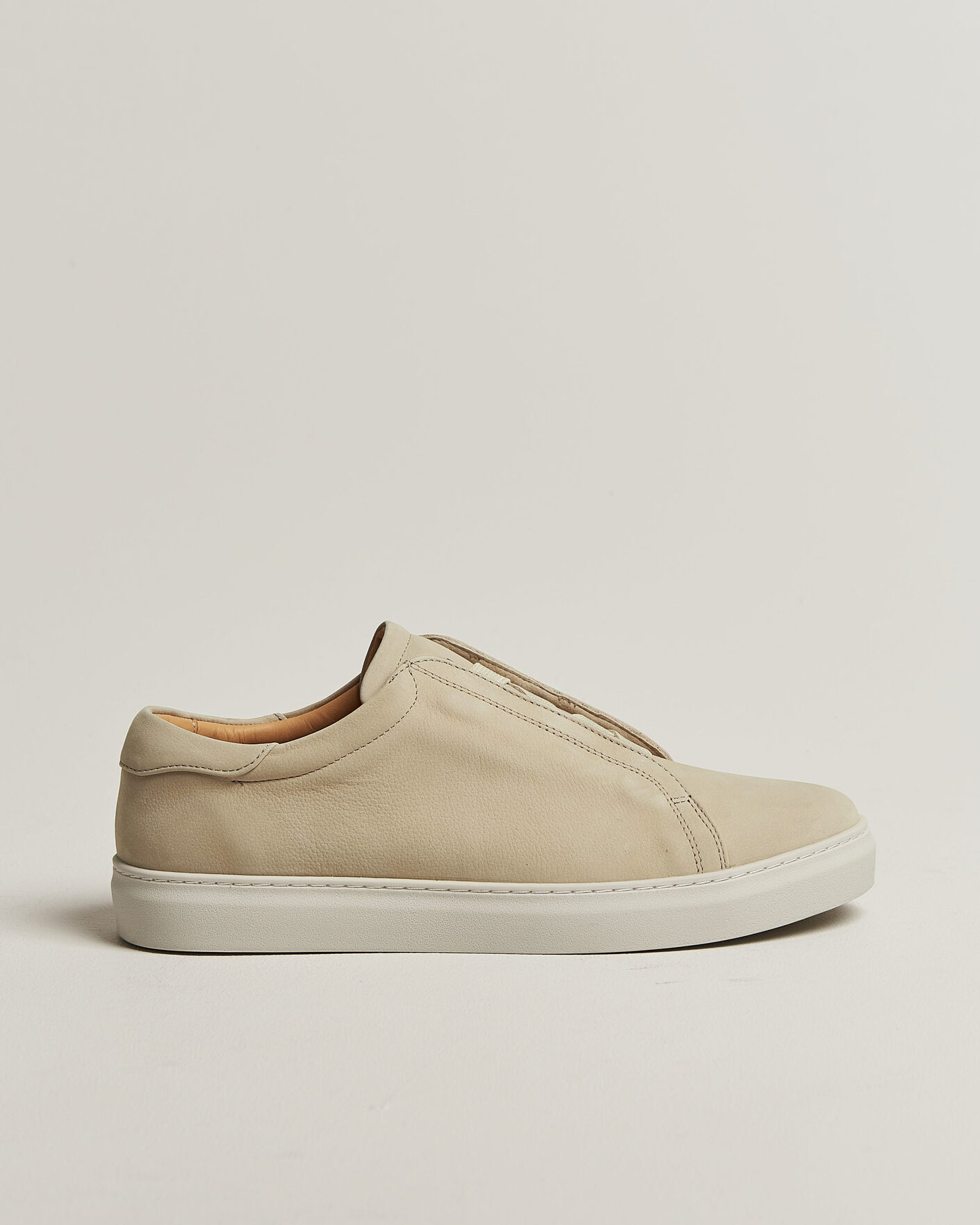 Herren | Sneaker | Myrqvist | Alnö Monochrome II Sneakers Beige Nubuck