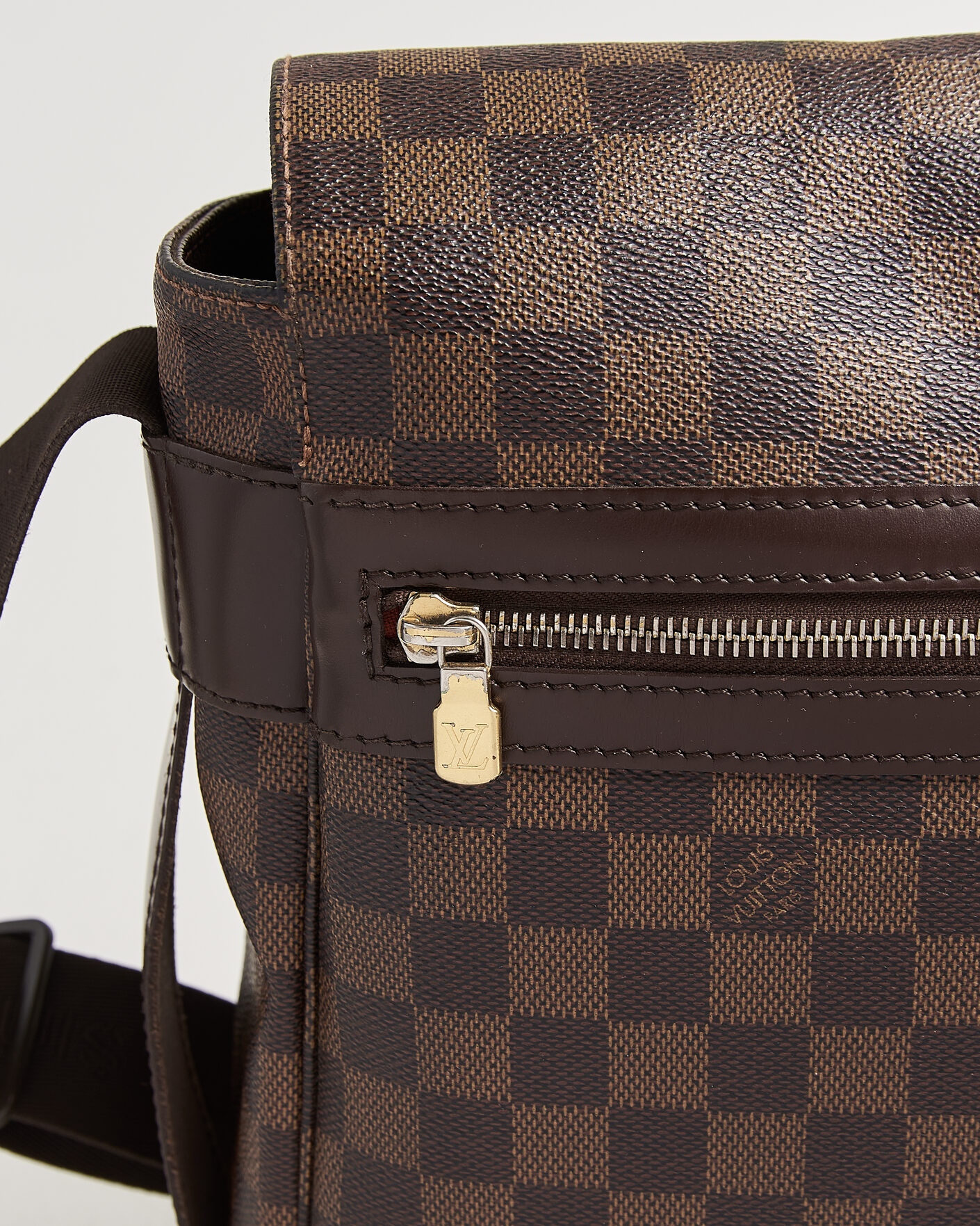 Herren | Pre-Owned & Vintage Bags | Louis Vuitton Pre-Owned | Bastille Bag Damier Ebene
