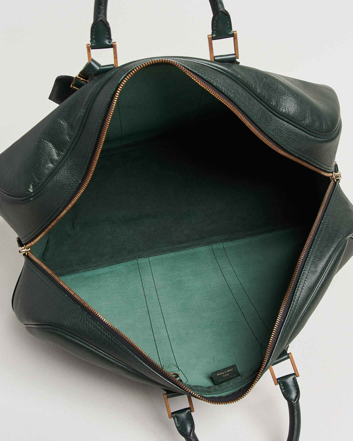 Herren | Pre-Owned & Vintage Bags | Louis Vuitton Pre-Owned | Taiga Kendall GM Bag Green