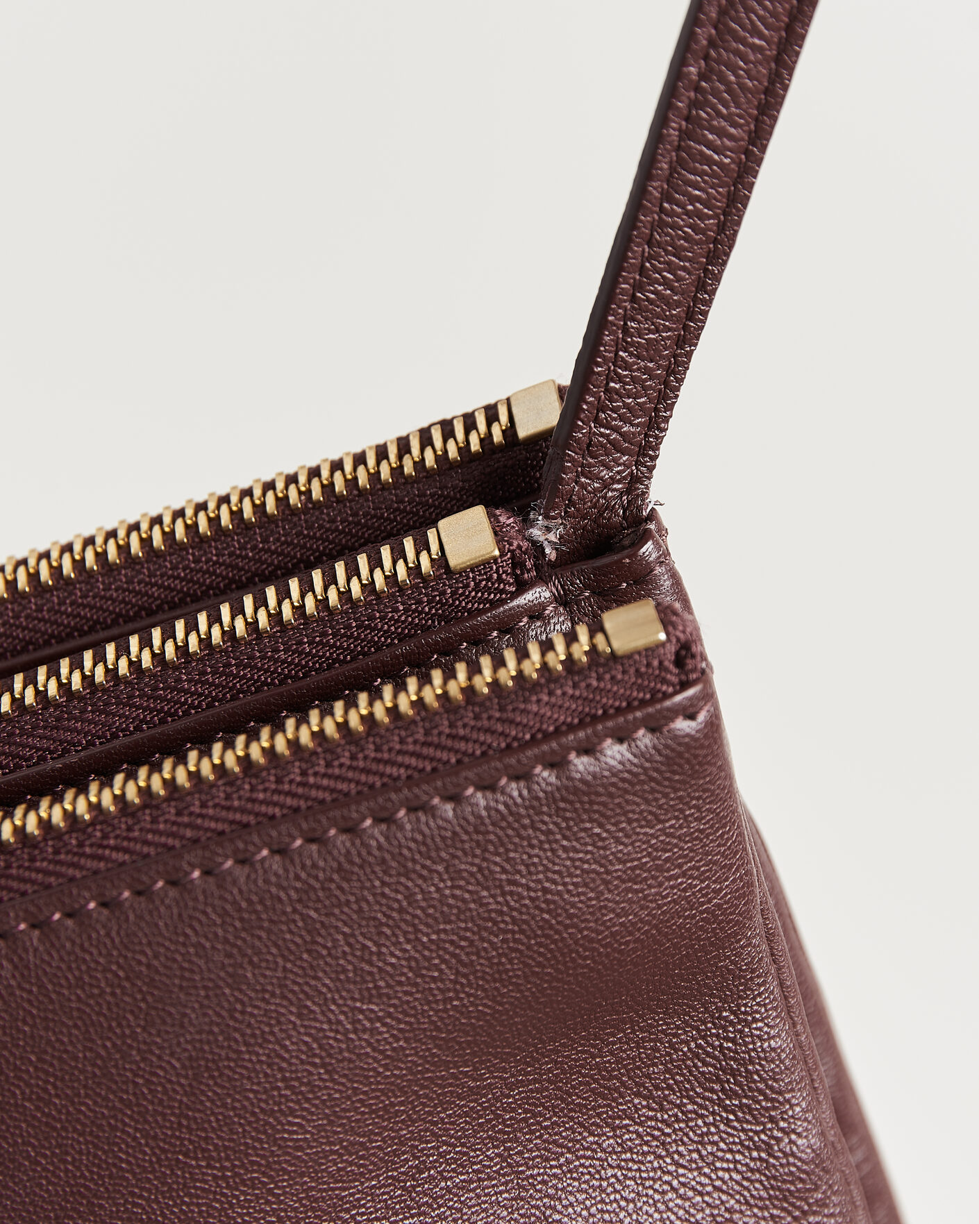 Herren | Pre-Owned & Vintage Bags | Celine Pre-Owned | Trio Bag Medium Leather Burgundy