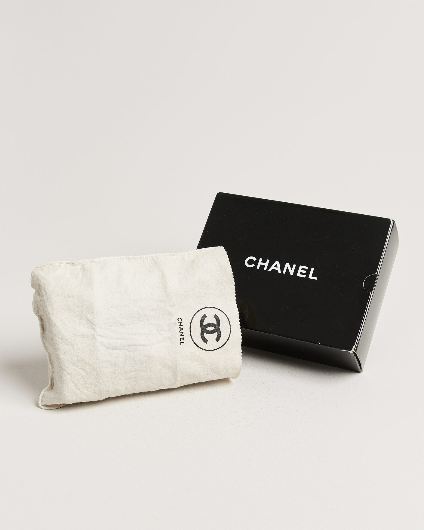 Herren | Chanel Pre-Owned Classic Medium Double Flap Bag Black | Chanel Pre-Owned | Classic Medium Double Flap Bag Black