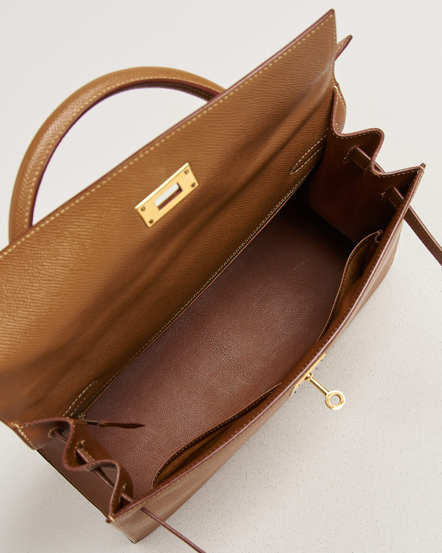 Herren | Pre-Owned & Vintage Bags | Hermès Pre-Owned | Kelly 32 Courchevel Leather Gold