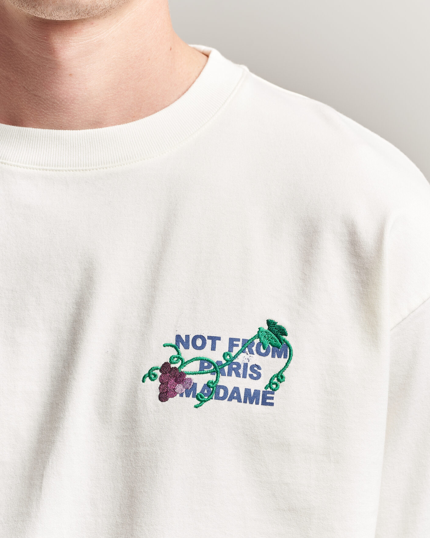 Herren | T-Shirts | Drôle de Monsieur | Vine Embroidered Slogan T-Shirt Off White