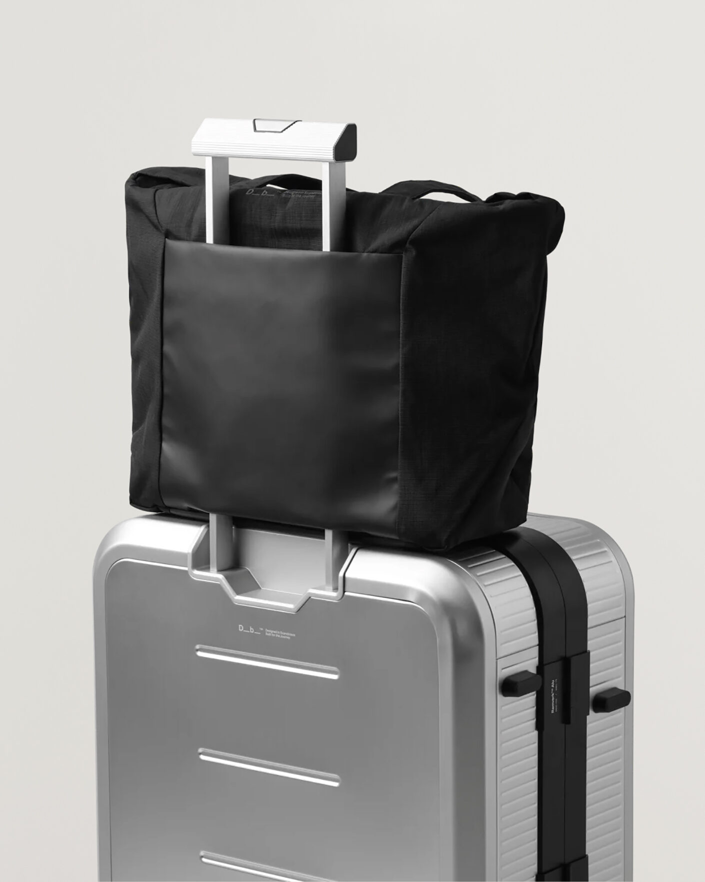 Herren | Taschen | DB | Entour Tote 22L Black Out