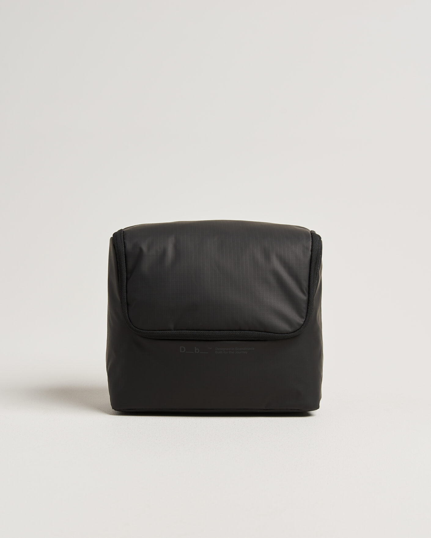 Herren | Taschen | DB | Essential Wash Bag M Black Out