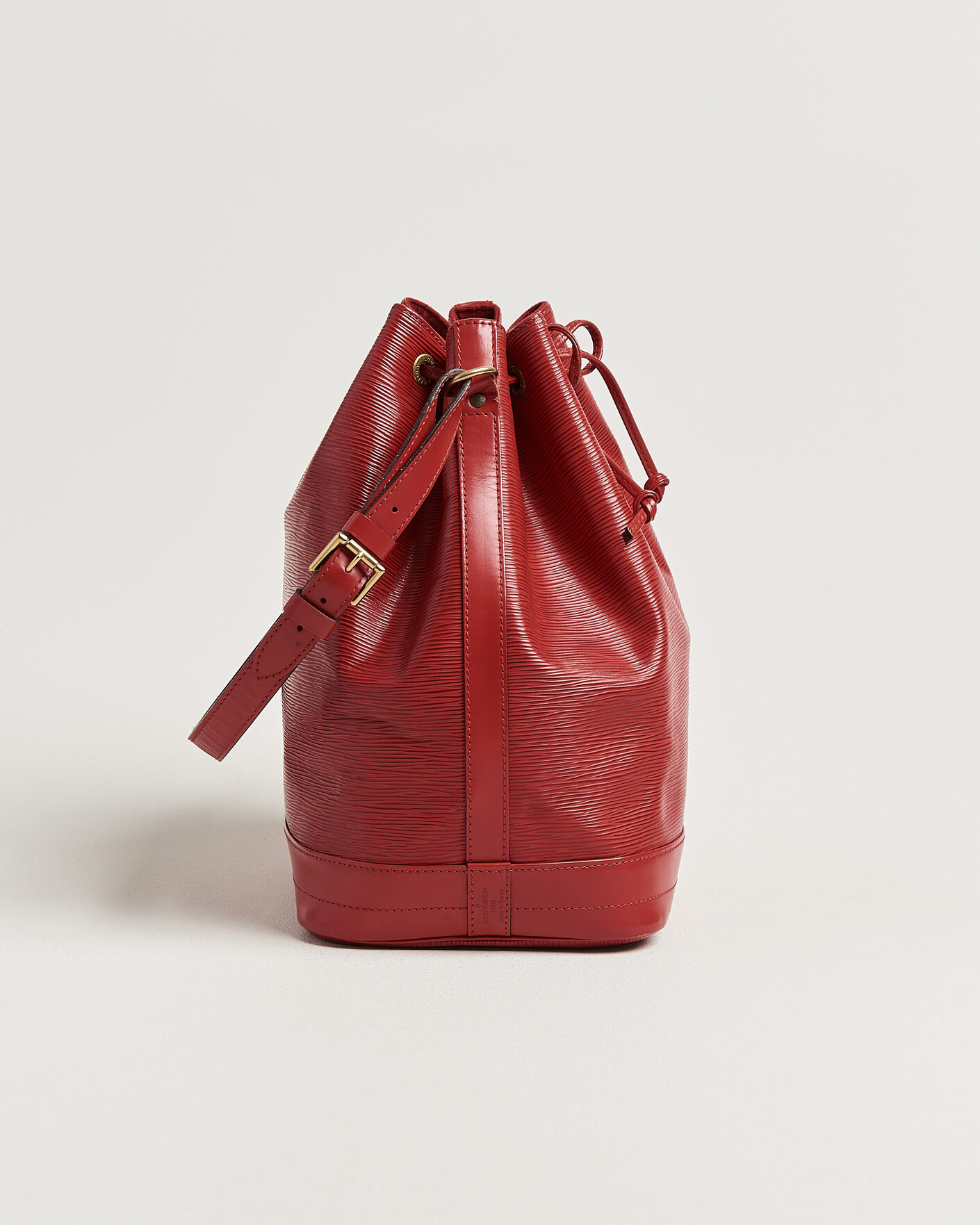 Herren | Pre-Owned & Vintage Bags | Louis Vuitton Pre-Owned | Noé Epi Leather Red