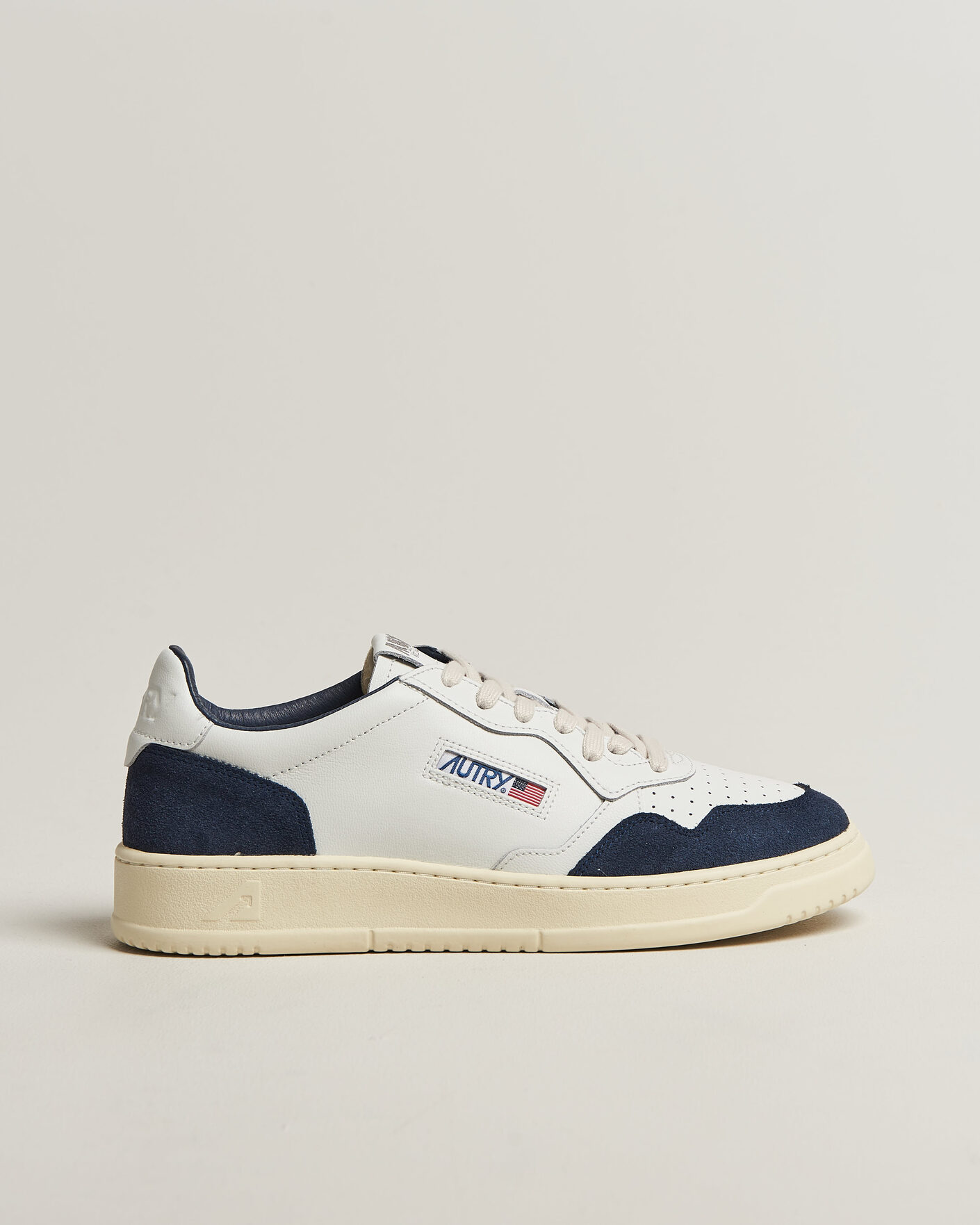 Herren | Sneaker | Autry | Medalist Low Soft Leather/Suede Sneaker White/Denim