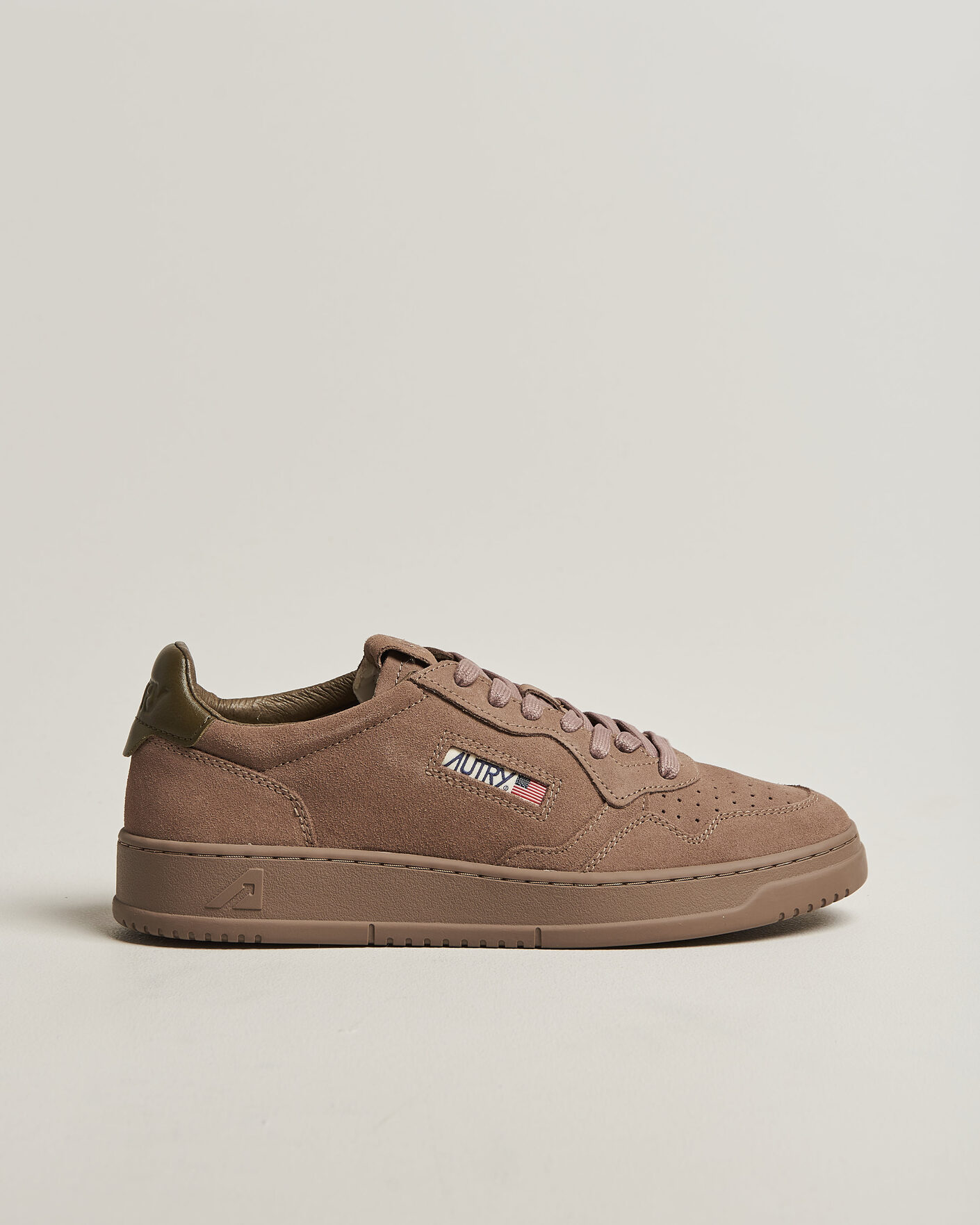 Herren | Sneaker | Autry | Medalist Low Suede Sneaker Antilope