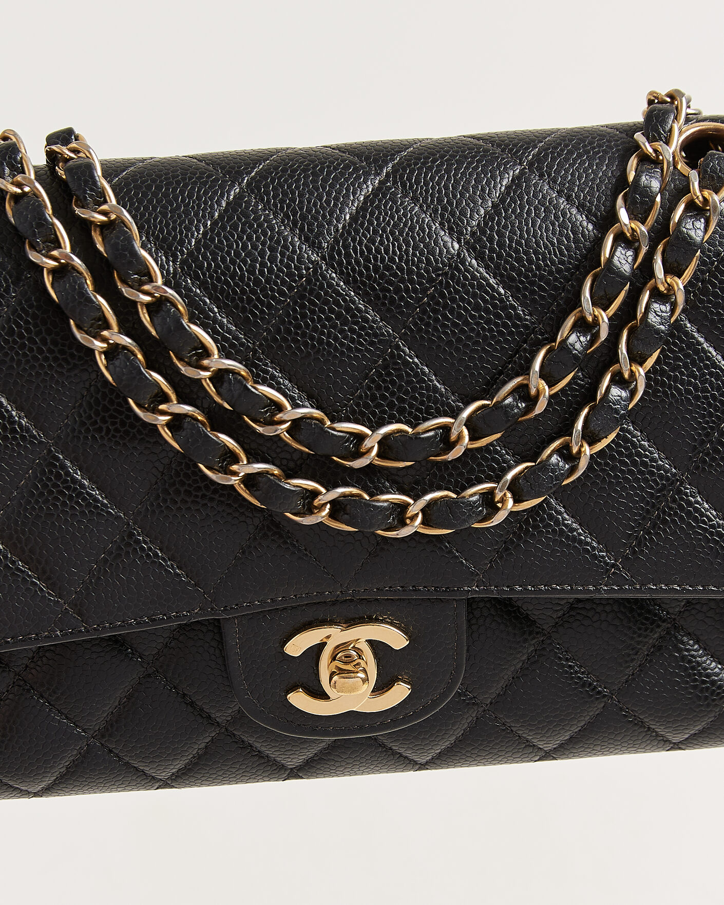 Herren | Pre-Owned & Vintage Bags | Chanel Pre-Owned | Classic Medium Double Flap Bag Caviar Leather Black