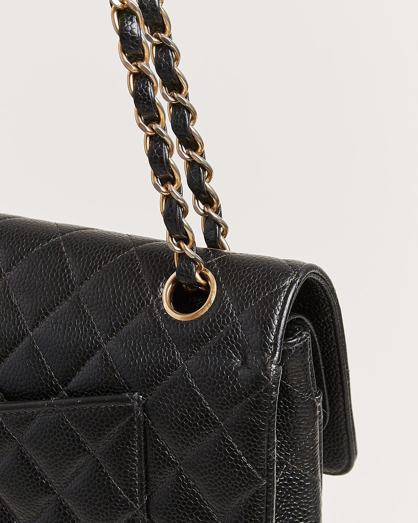 Herren | Chanel Pre-Owned Classic Medium Double Flap Bag Caviar Leather Black | Chanel Pre-Owned | Classic Medium Double Flap Bag Caviar Leather Black
