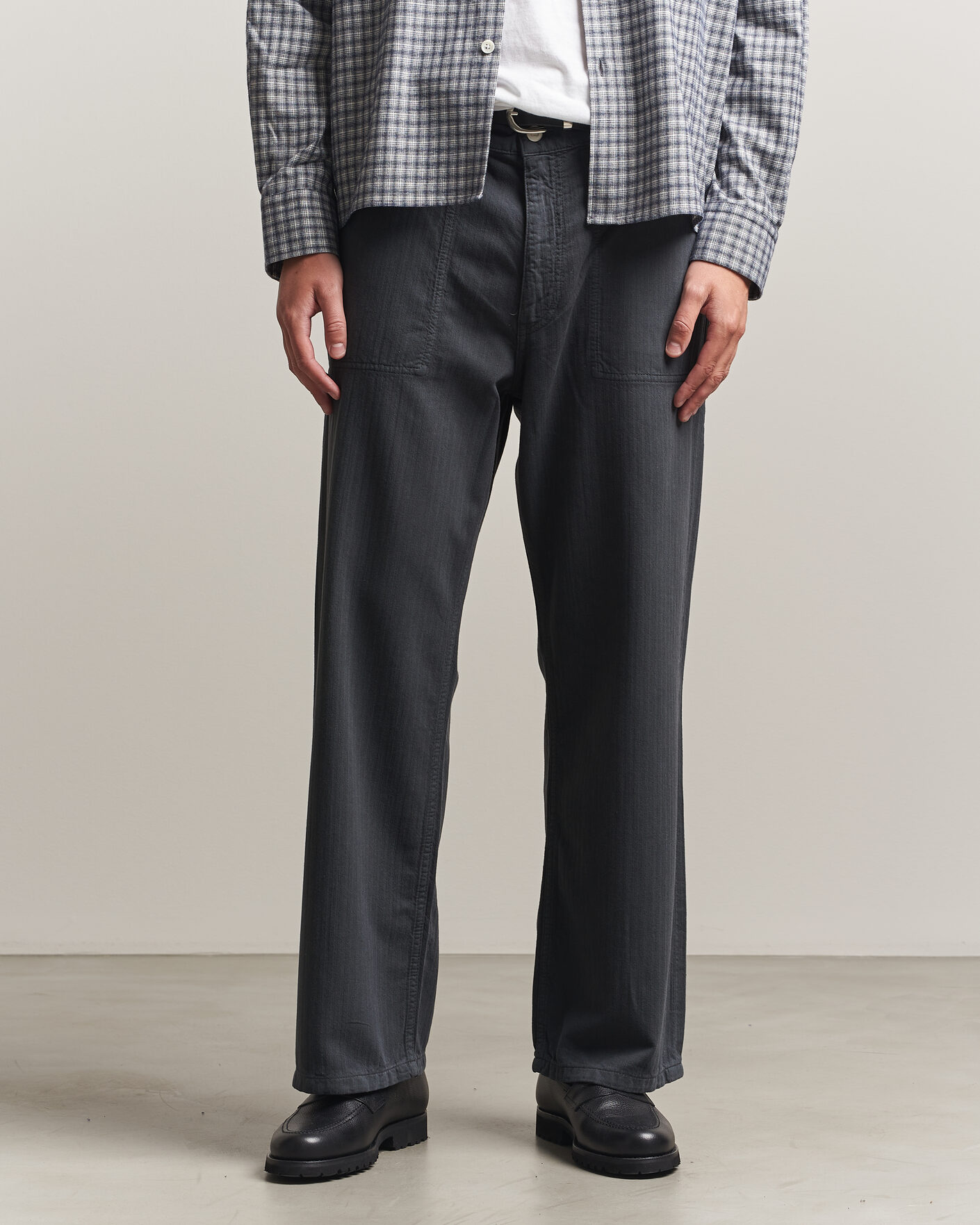 Herren | Hosen | Jeanerica | Genua Worker Chino Chevron Anthracite