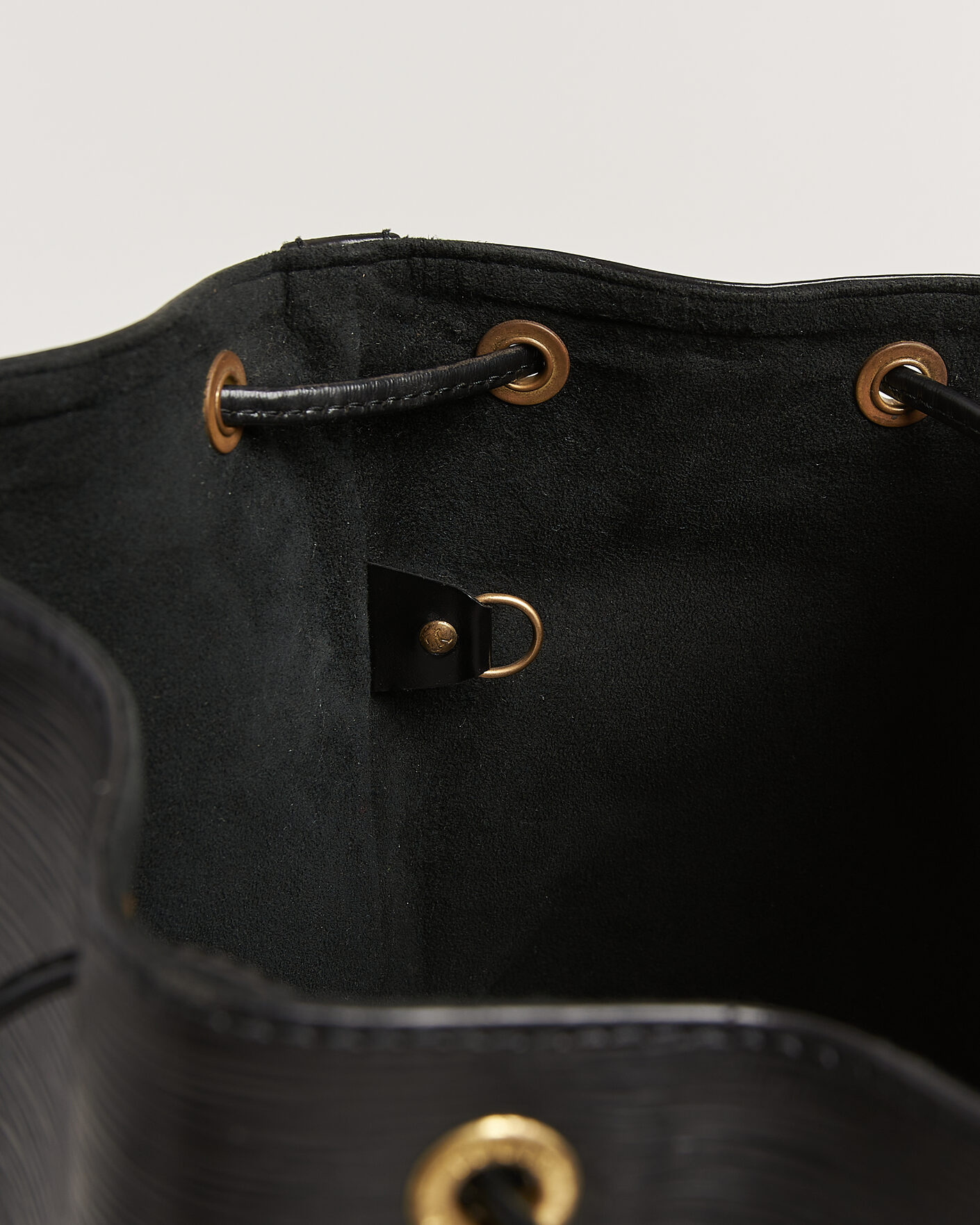 Herren | Pre-Owned & Vintage Bags | Louis Vuitton Pre-Owned | Petit Noé Epi Leather Black