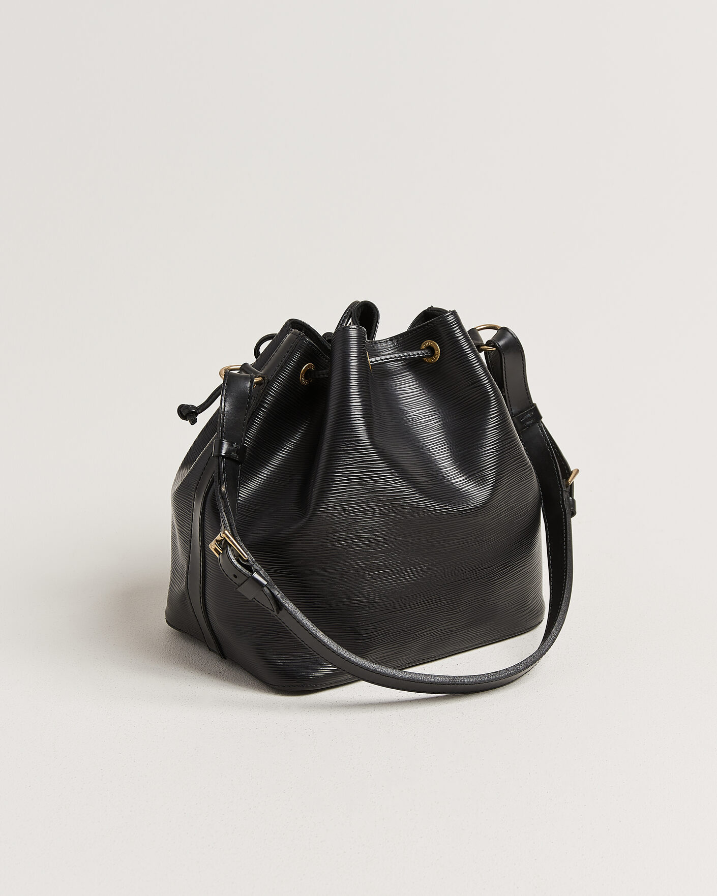 Herren | Pre-Owned & Vintage Bags | Louis Vuitton Pre-Owned | Petit Noé Epi Leather Black