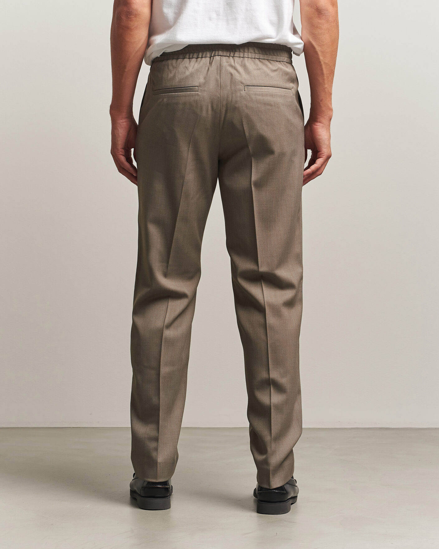 Herren | Hosen | Filippa K | Theo Relaxed Wool Trousers Stone Taupe