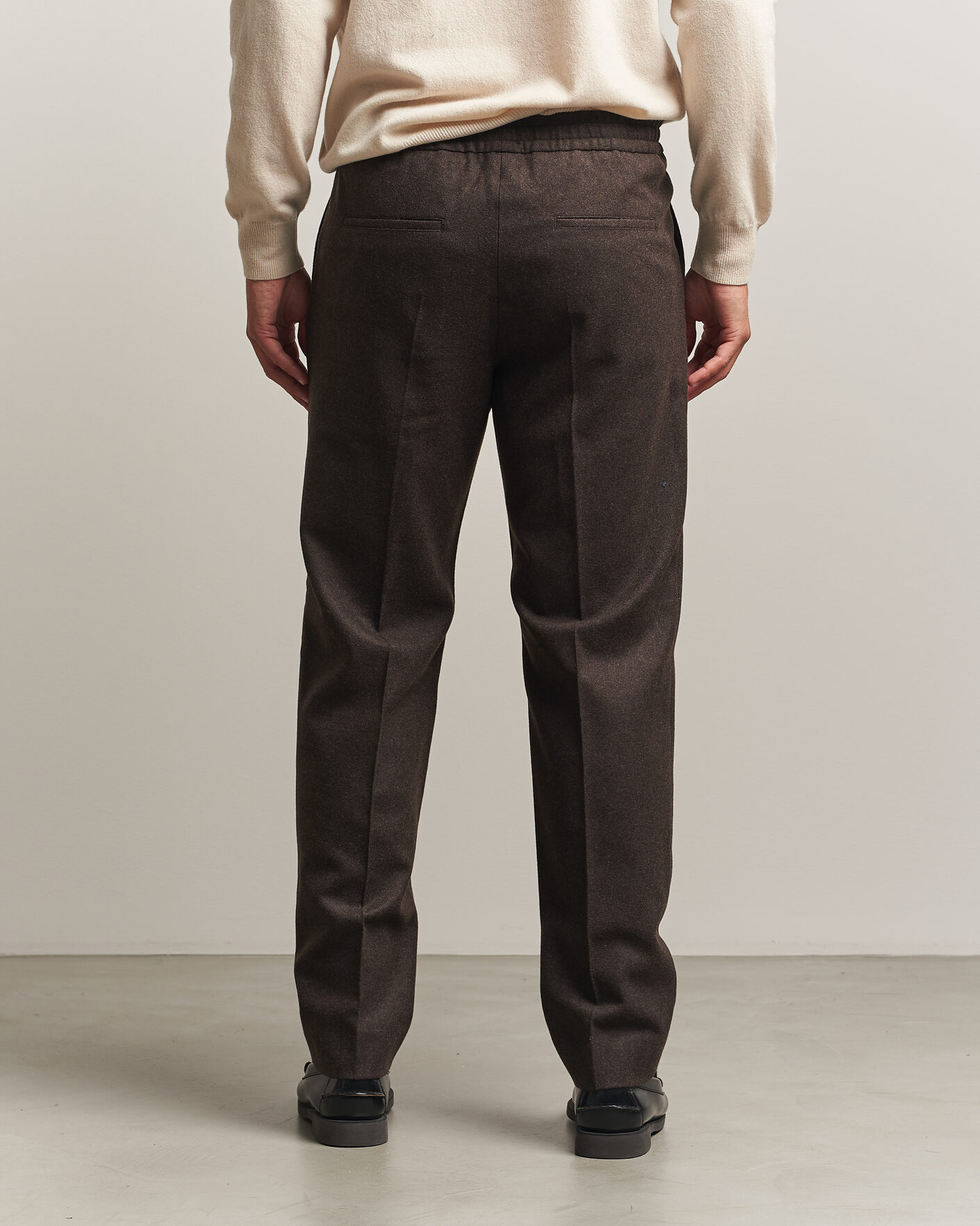 Herren | Hosen | Filippa K | Theo Relaxed Flannel Trousers Walnut Brown