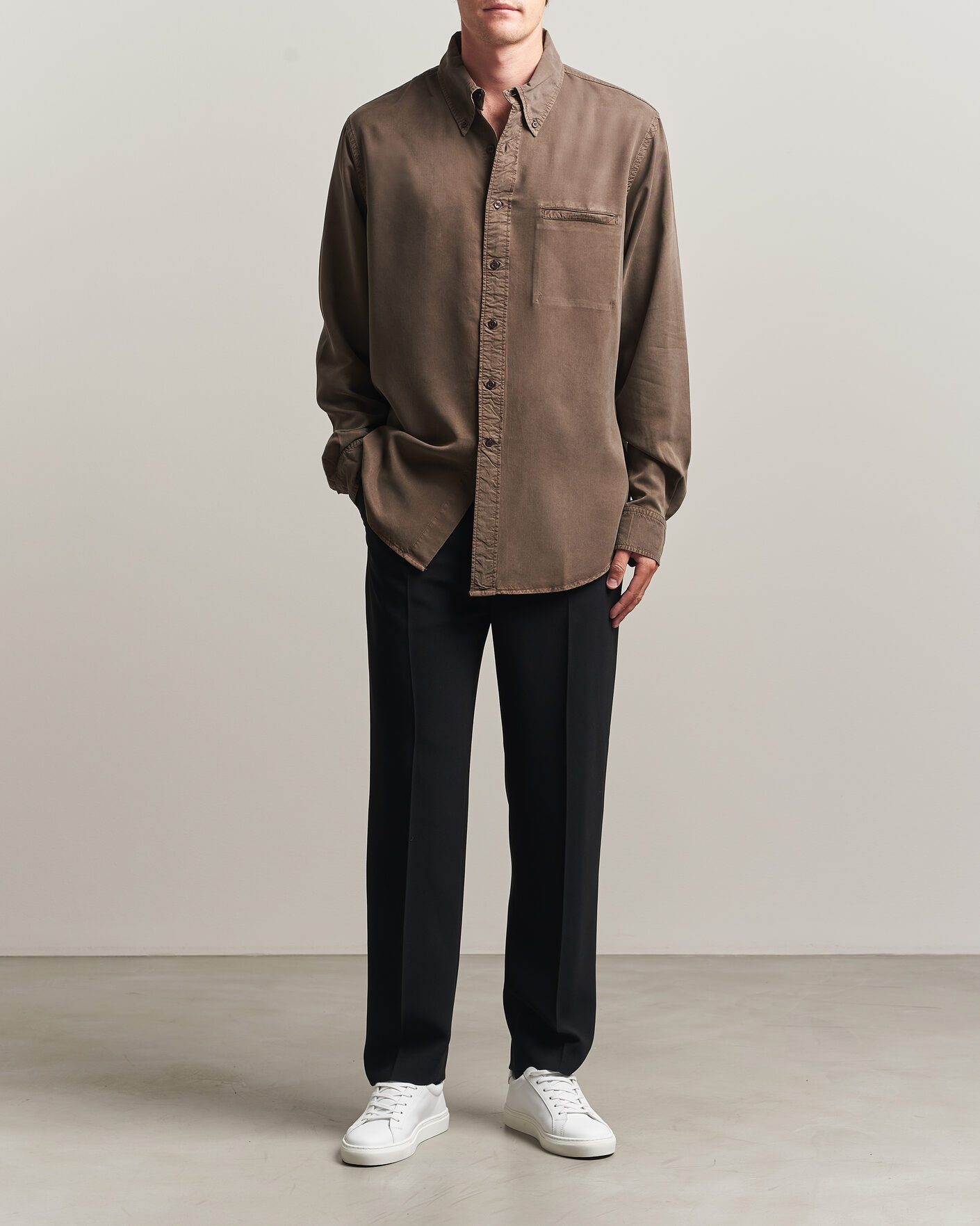 Herren | Hemden | Filippa K | Zack Lyocell Shirt Ebony Brown