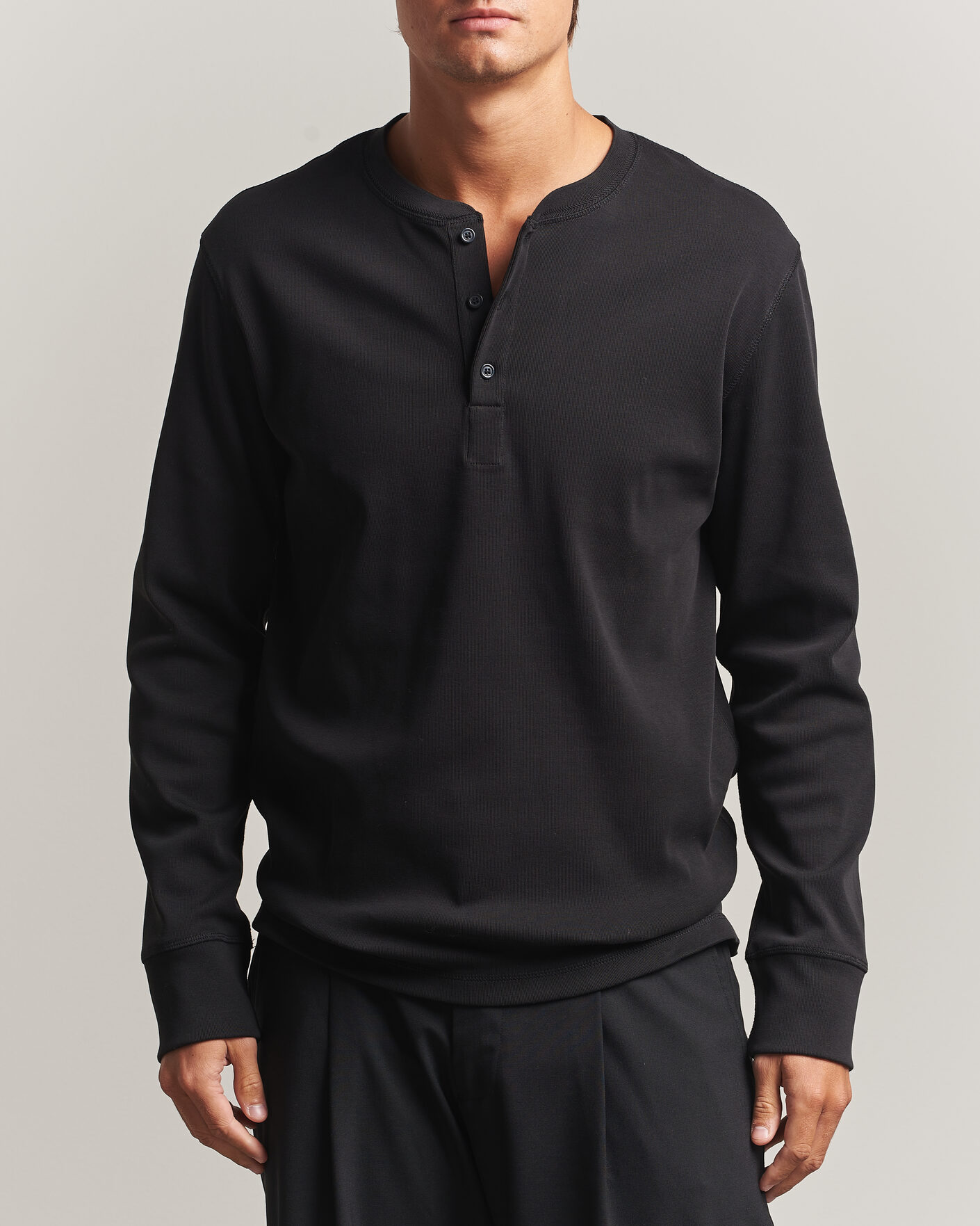 Herren | Pullover | Filippa K | Cotton Rib Henley Black