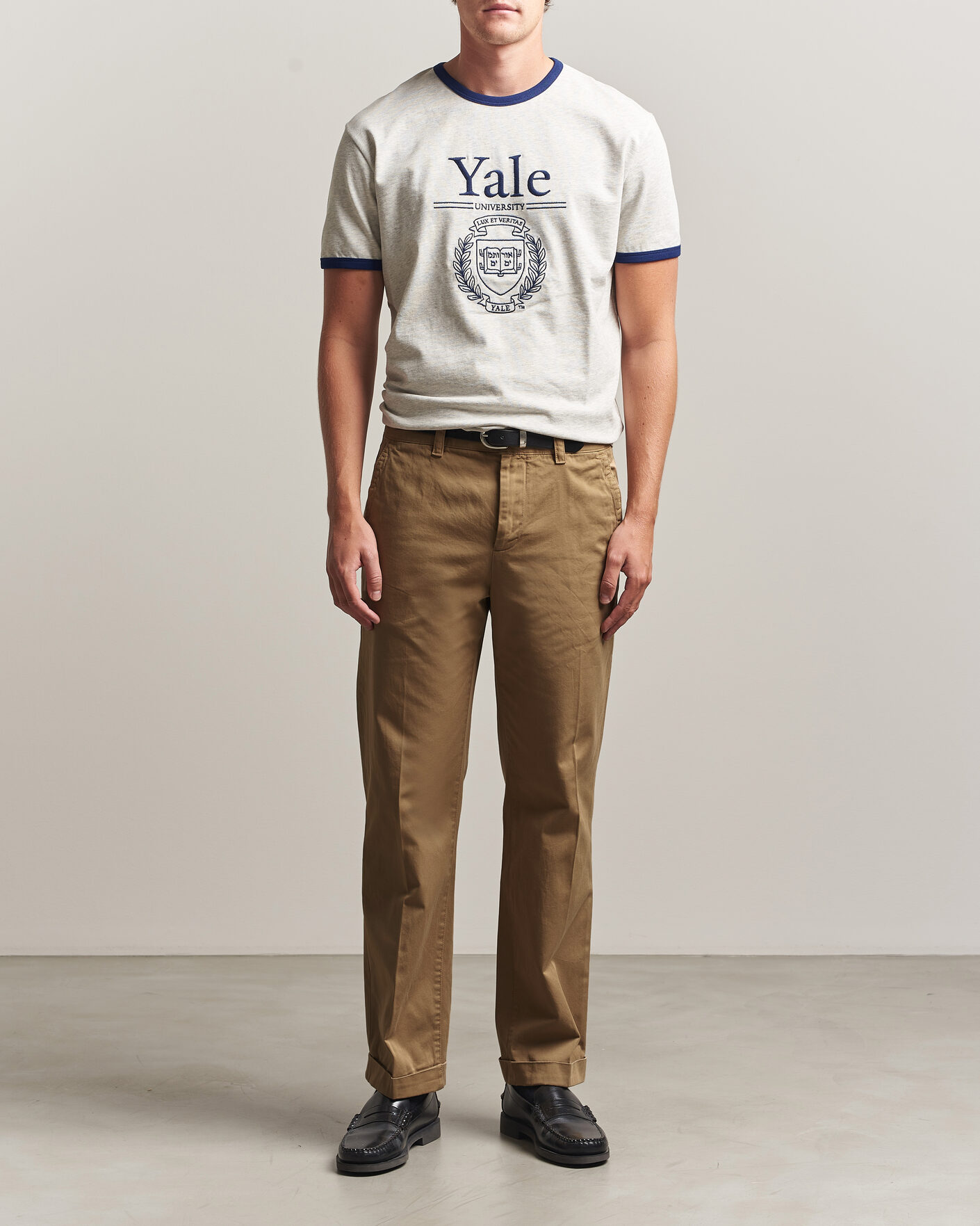 Herren | Hosen | Gant | YALE Cotton Twill Chinos Darkened Beige