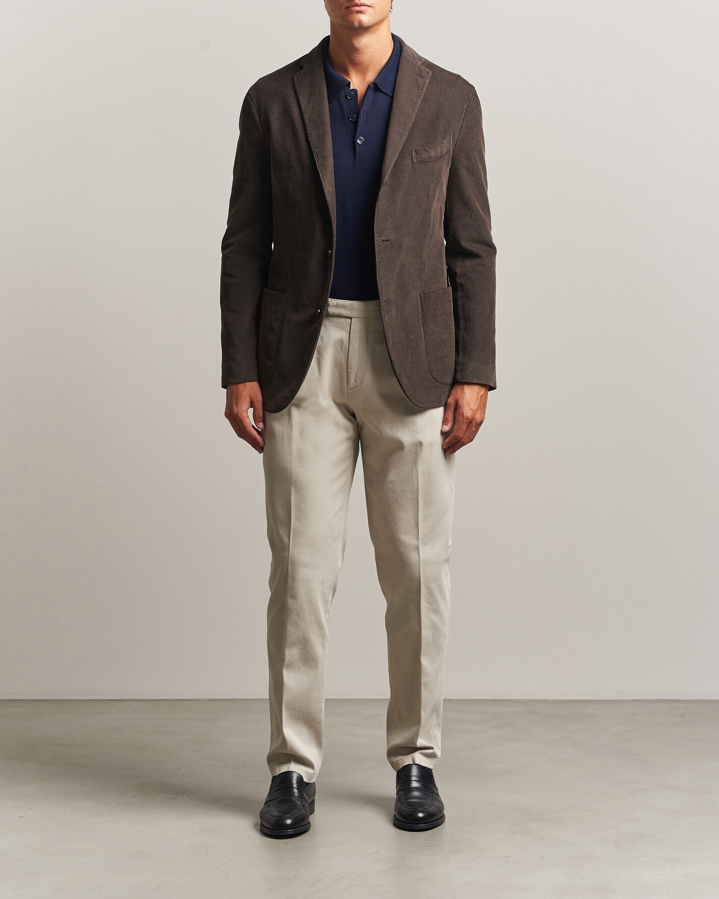 Herren | Hosen | Boglioli | Pleated Cotton Twill Chinos Light Beige