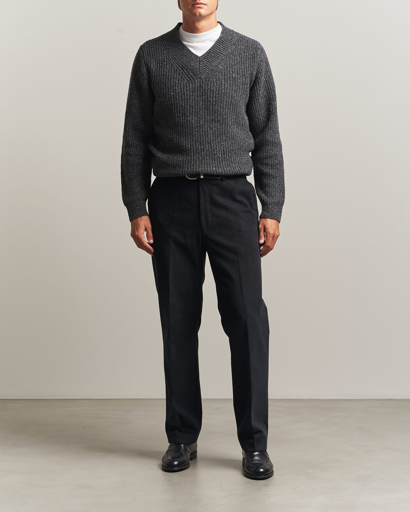 Herren | Pullover | Morgano | Fisherman Ribb Donegal Knitted V-Neck Dark Grey