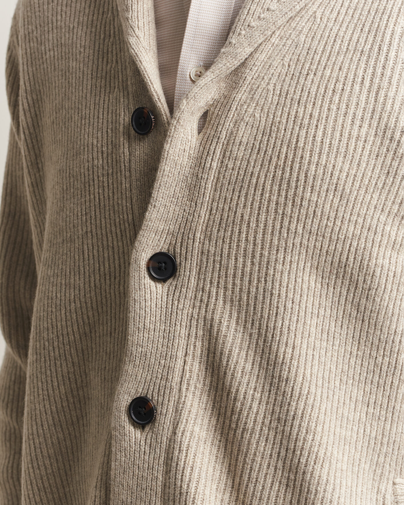 Herren | Pullover | Charles Tyrwhitt | Chunky Merino Shawl Neck Cardigan Oat