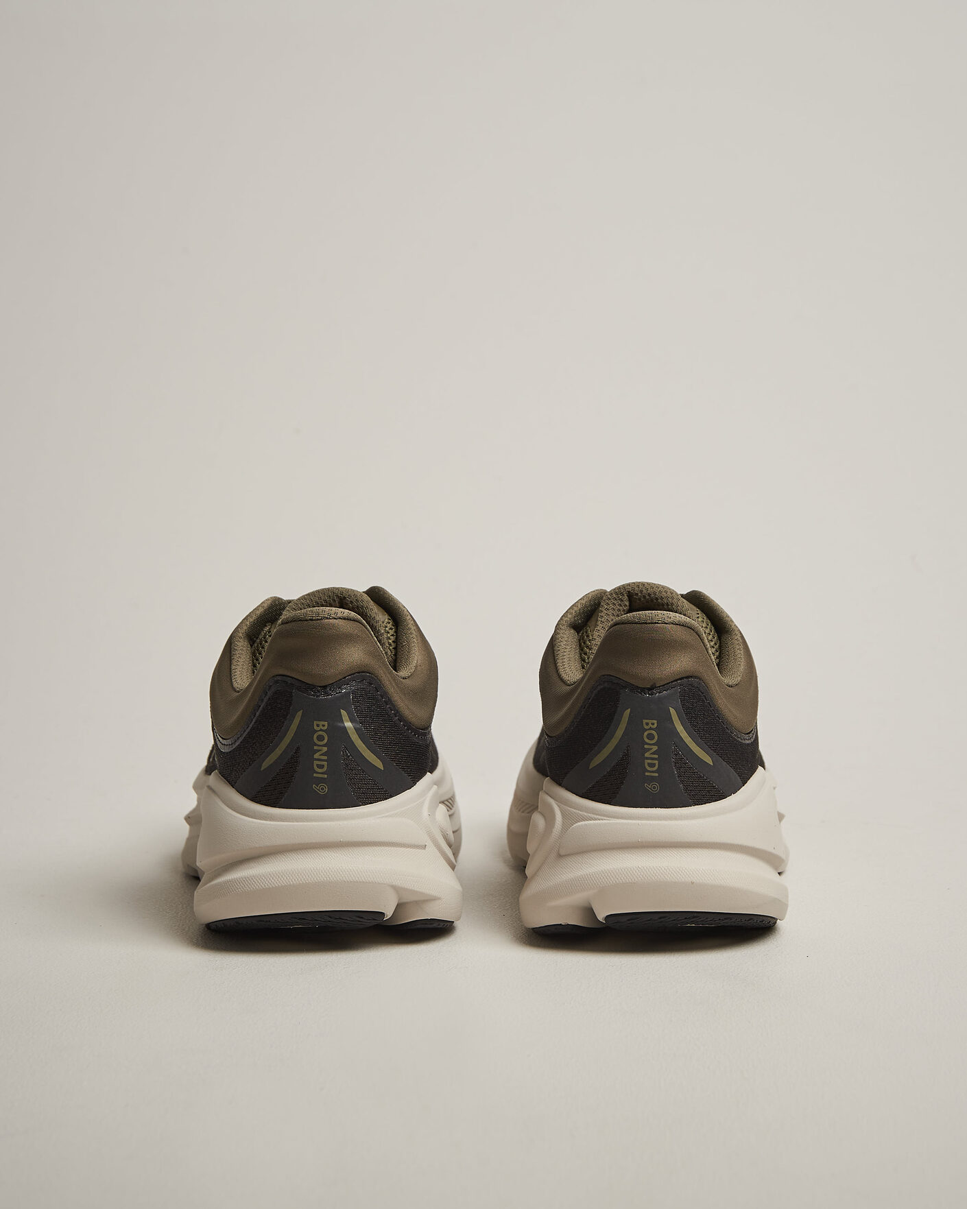 Herren | Runningsneakers | Hoka | Bondi 9 Black/River Rock