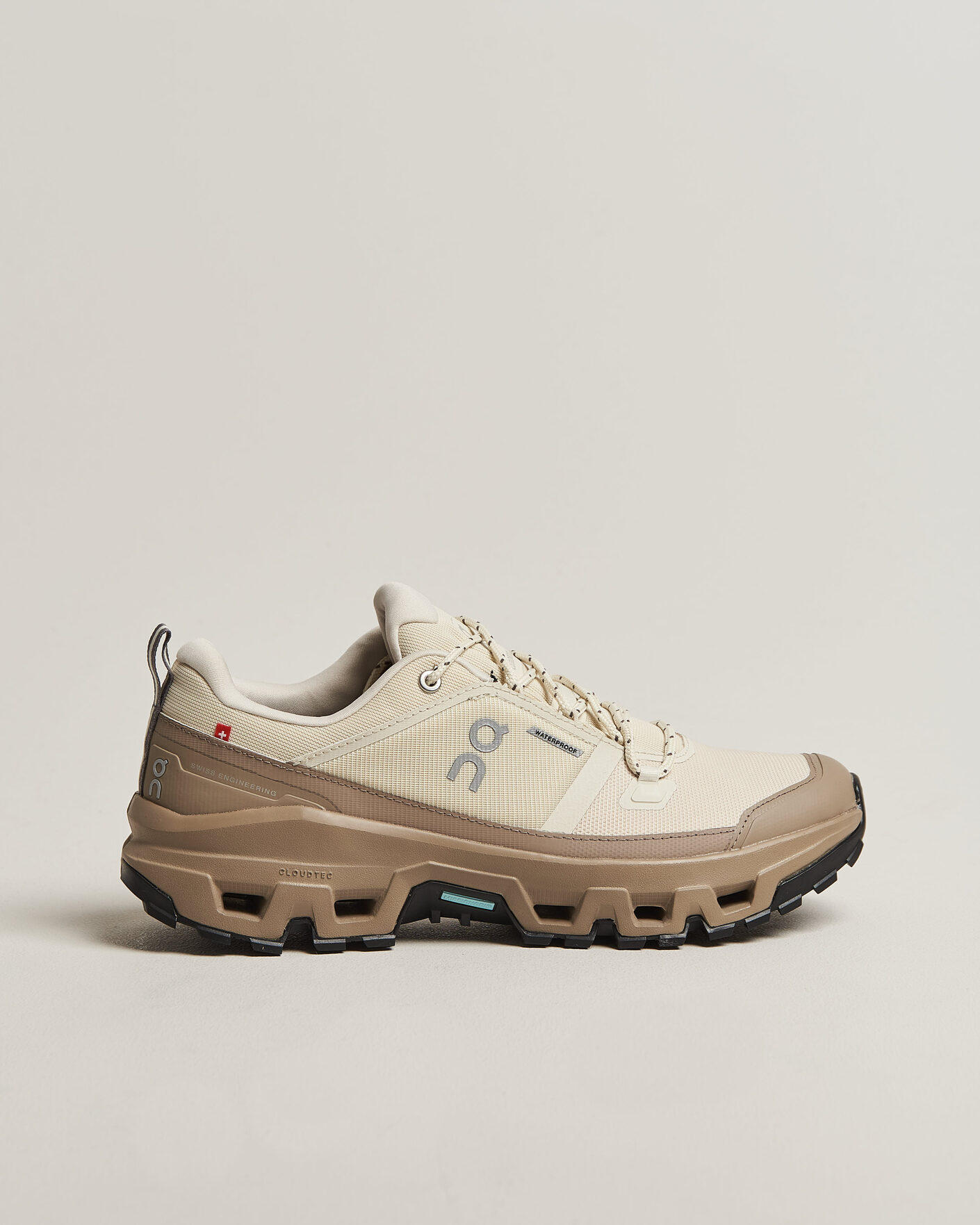 Herren | Trail Sneaker | On | Cloudrock Low Waterproof Grain/Soba