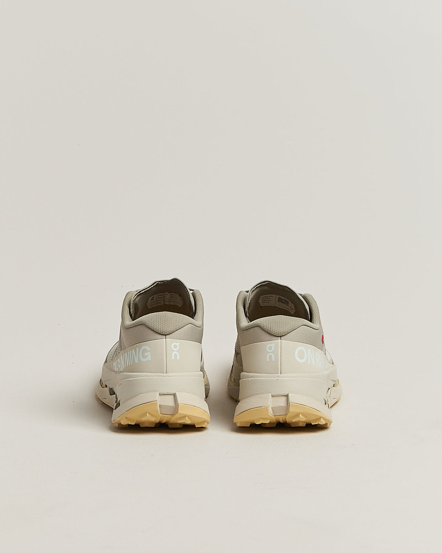Herren | Trail Sneaker | On | Cloudultra 3 Brume/Winter