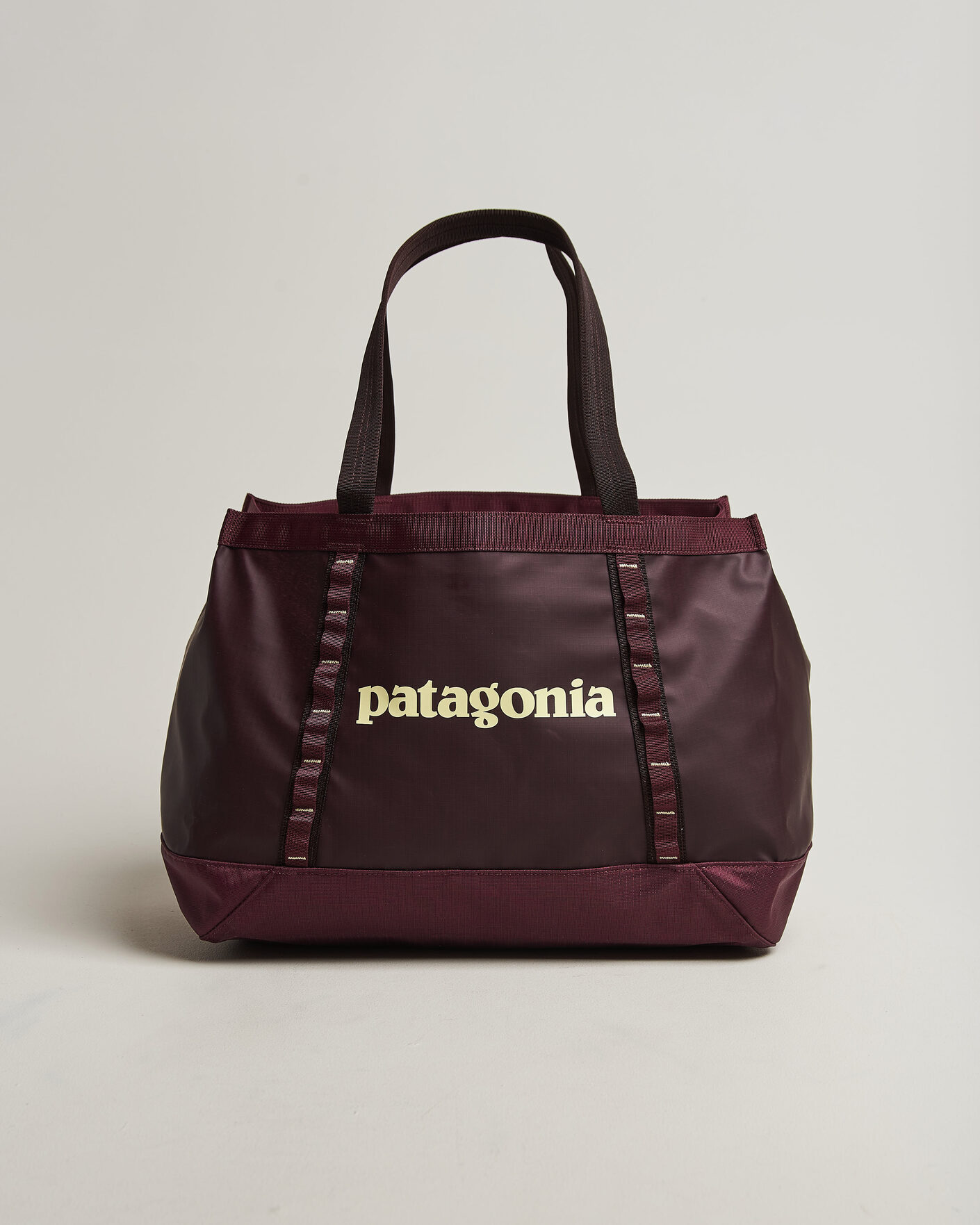 Herren | Taschen | Patagonia | Black Hole Tote 25L Berry Fig
