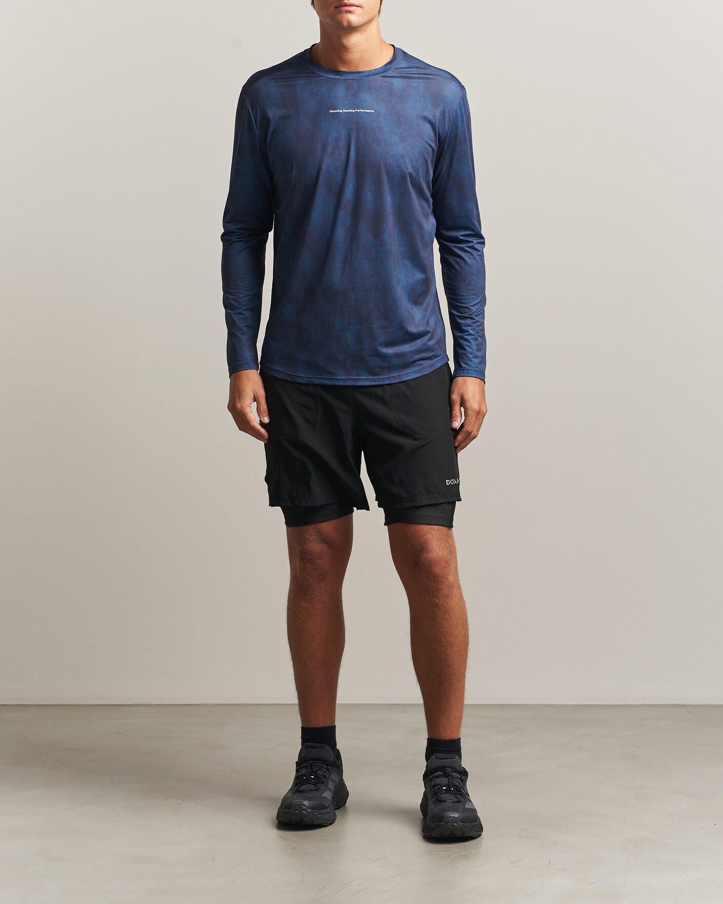Herren | T-Shirts | DOXA | Rerun Long Sleeve T-Shirt Indigo