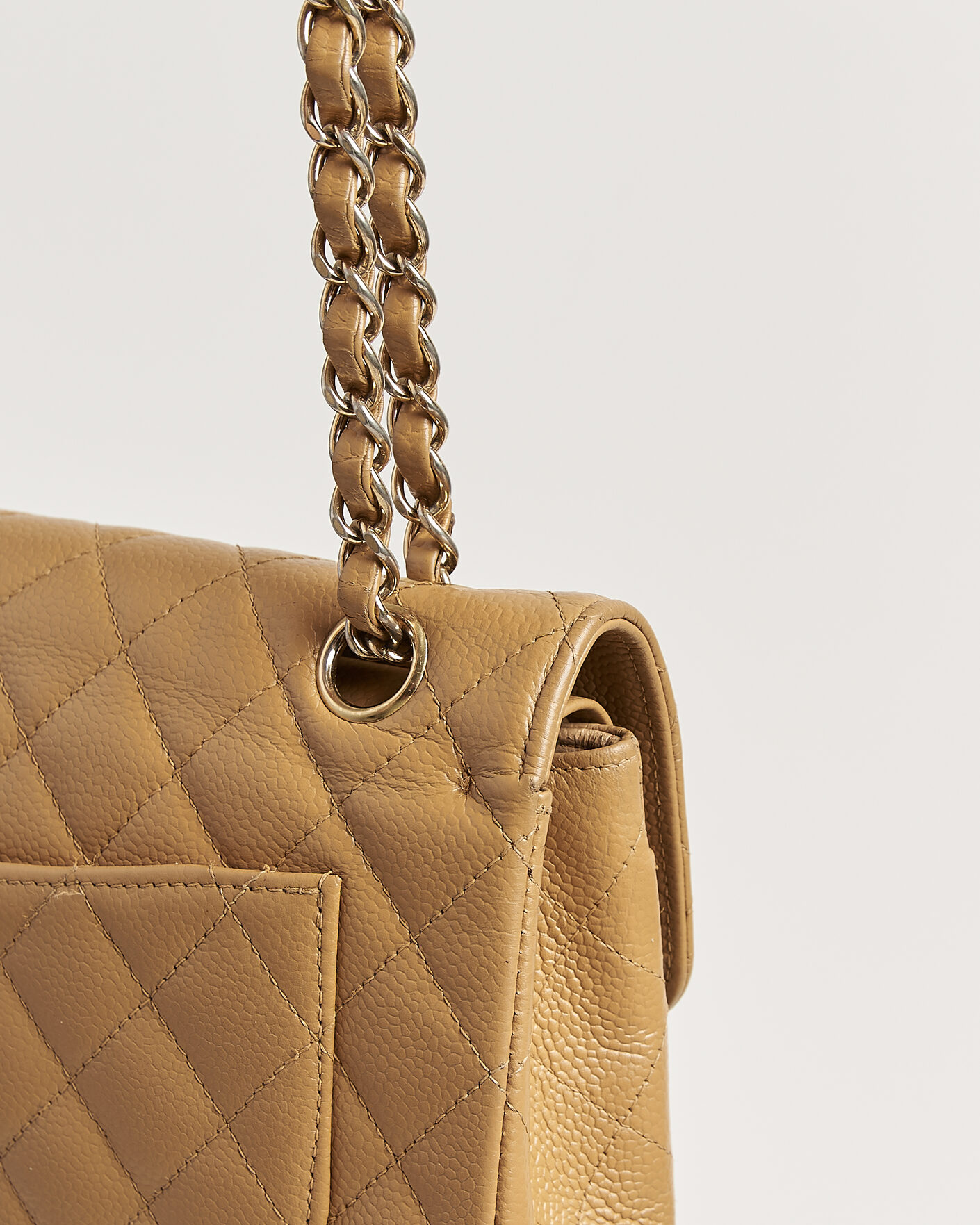 Herren | Pre-Owned & Vintage Bags | Chanel Pre-Owned | Classic Small Double Flap Bag Caviar Leather Beige