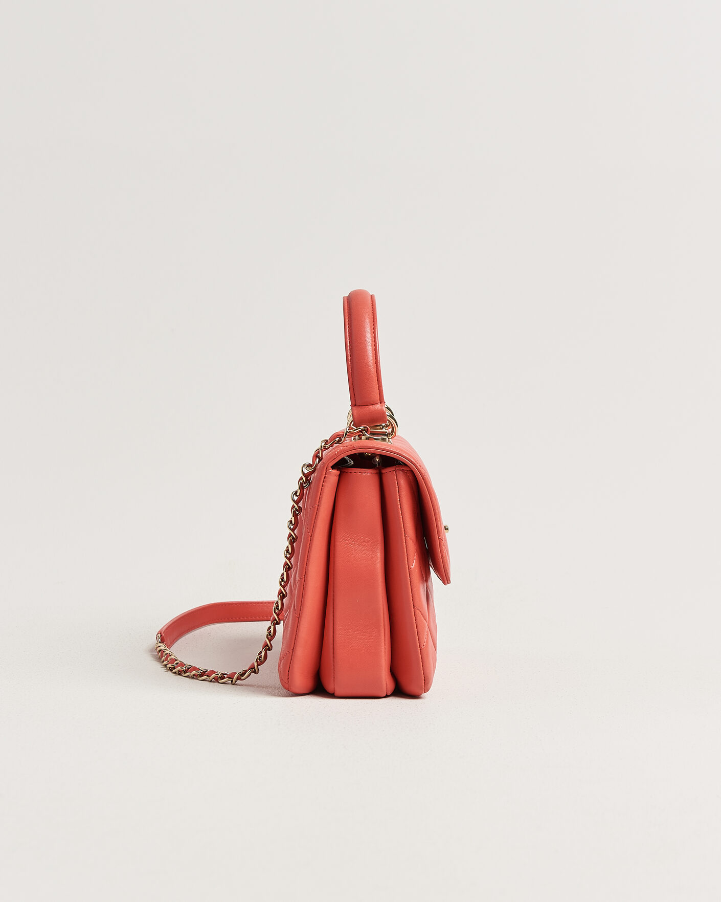 Herren | Pre-Owned & Vintage Bags | Chanel Pre-Owned | Trendy CC Top Handle Bag Coral