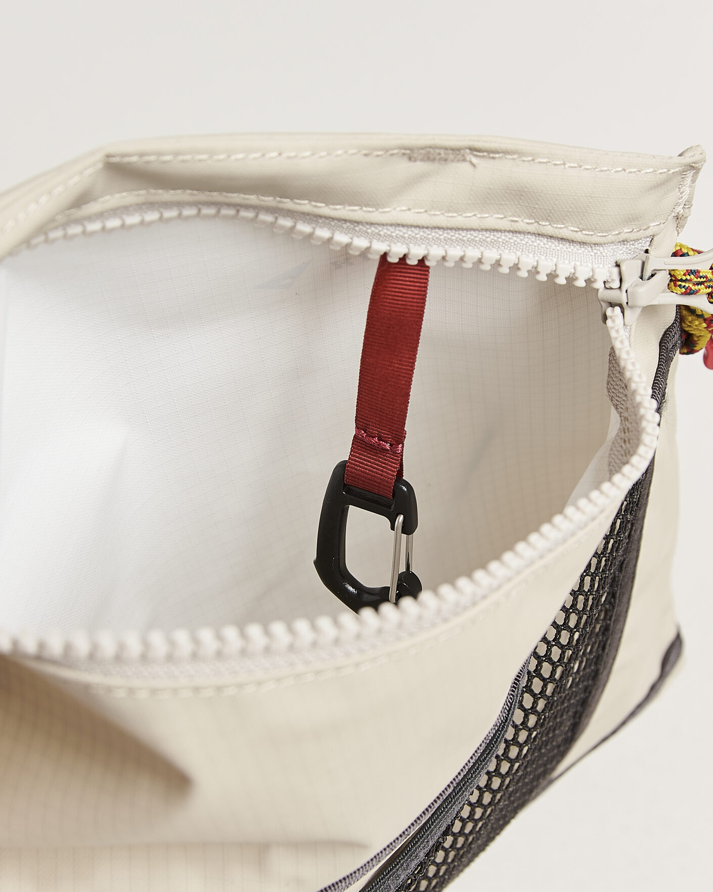 Herren | Taschen | Klättermusen | Hrid WP 1,5L Accessory Bag Silver Creme