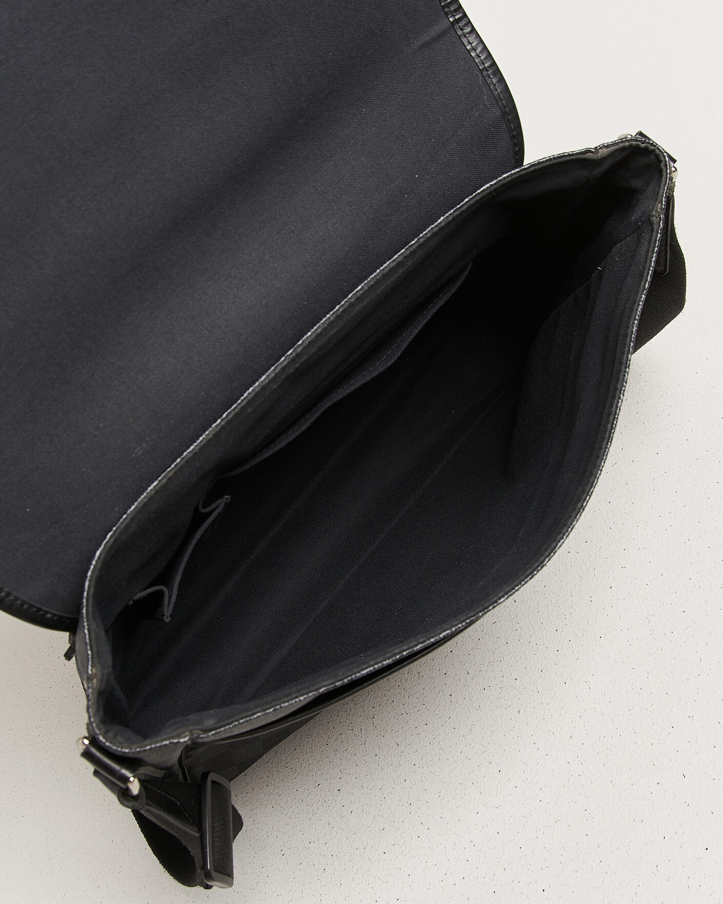 Herren | Pre-Owned & Vintage Bags | Louis Vuitton Pre-Owned | Daniel MM Shoulder Bag Damier Graphite