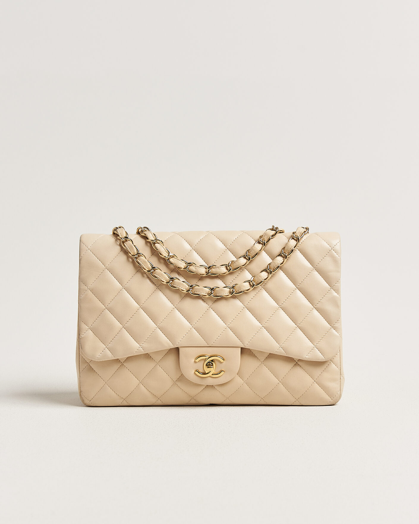 Herren | Pre-Owned & Vintage Bags | Chanel Pre-Owned | Classic Jumbo Single Flap Bag Lambskin Beige