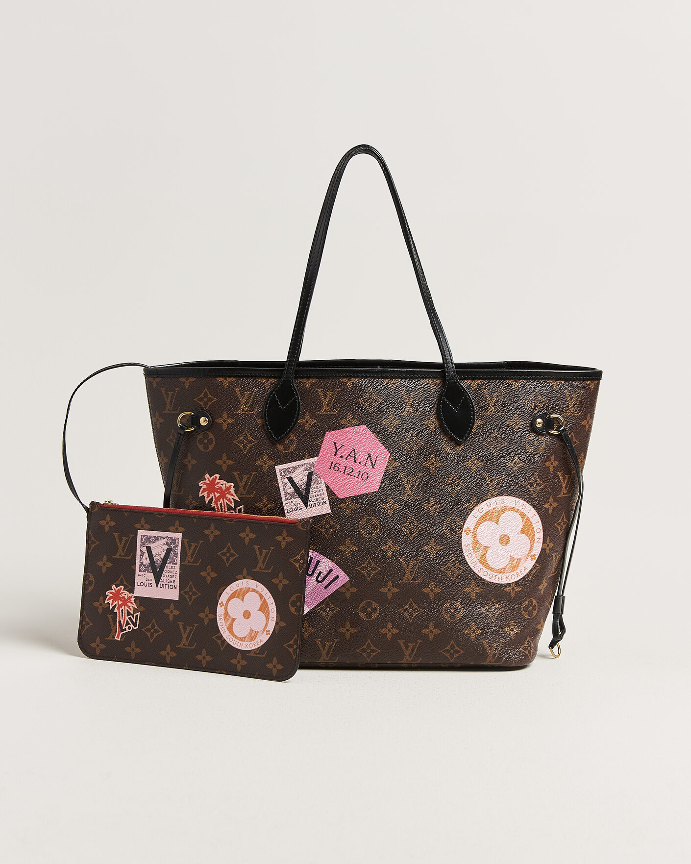 Herren | Pre-Owned & Vintage Bags | Louis Vuitton Pre-Owned | Neverfull MM World Tour Japan Monogram