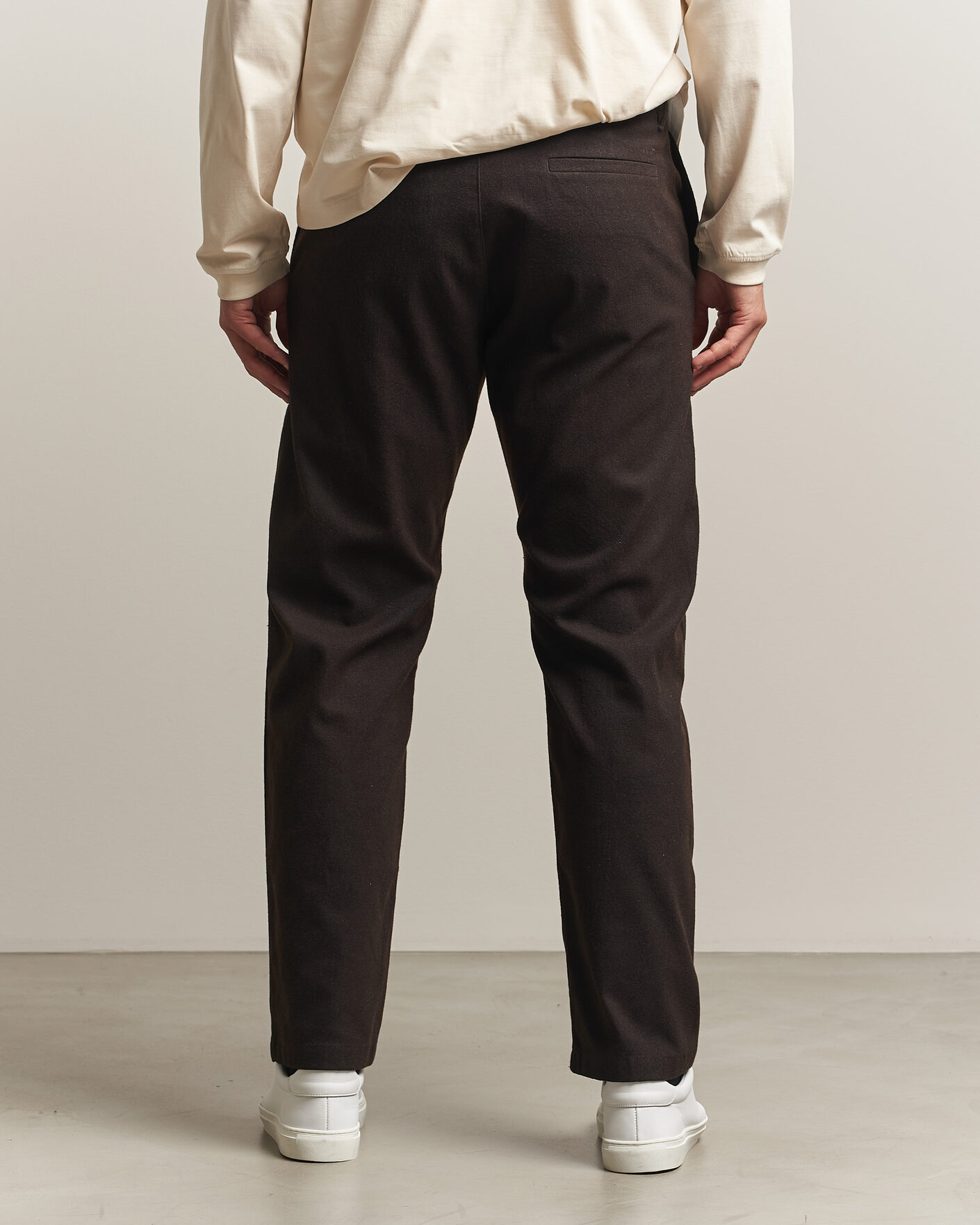 Herren | Hosen | NN07 | Aden Brushed Cotton Trousers Deep Truffle