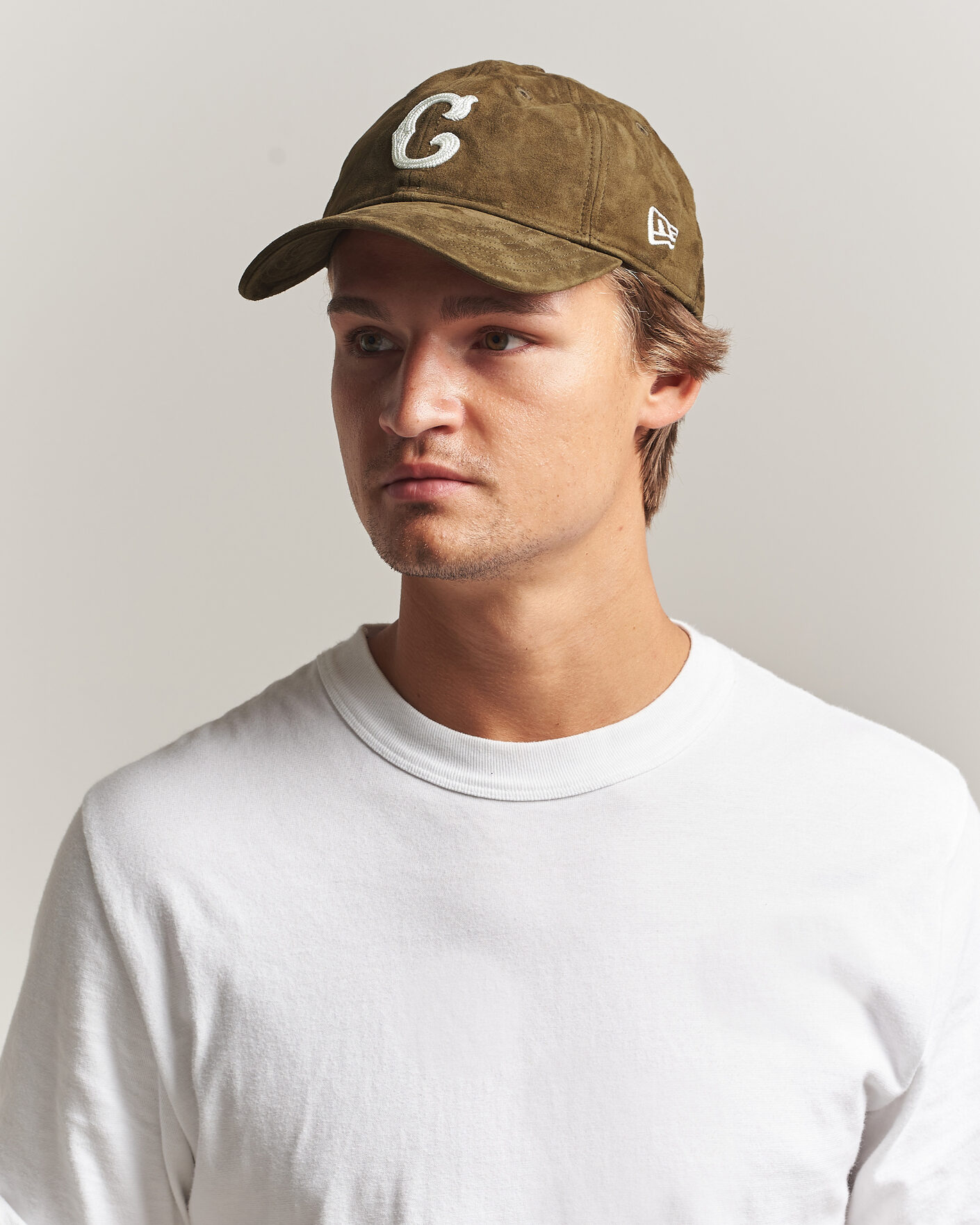 Herren | Hüte & Mützen | New Era | 9Twenty Suede Chicago Cubs Cap Brown