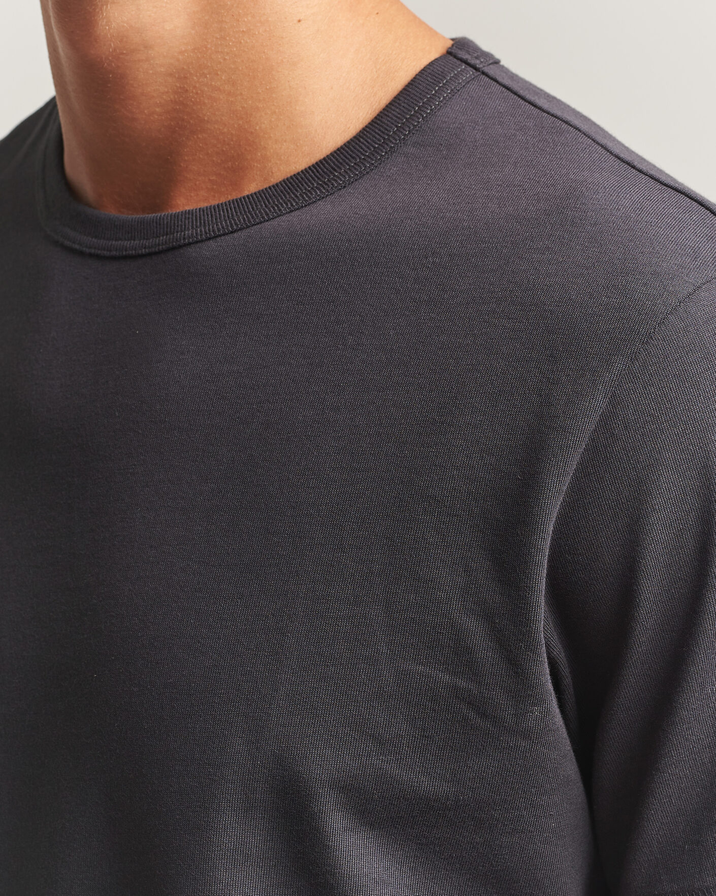 Herren | T-Shirts | Merz b. Schwanen | Classic Fit Sturdy Loopwheeled T-Shirt Charcoal