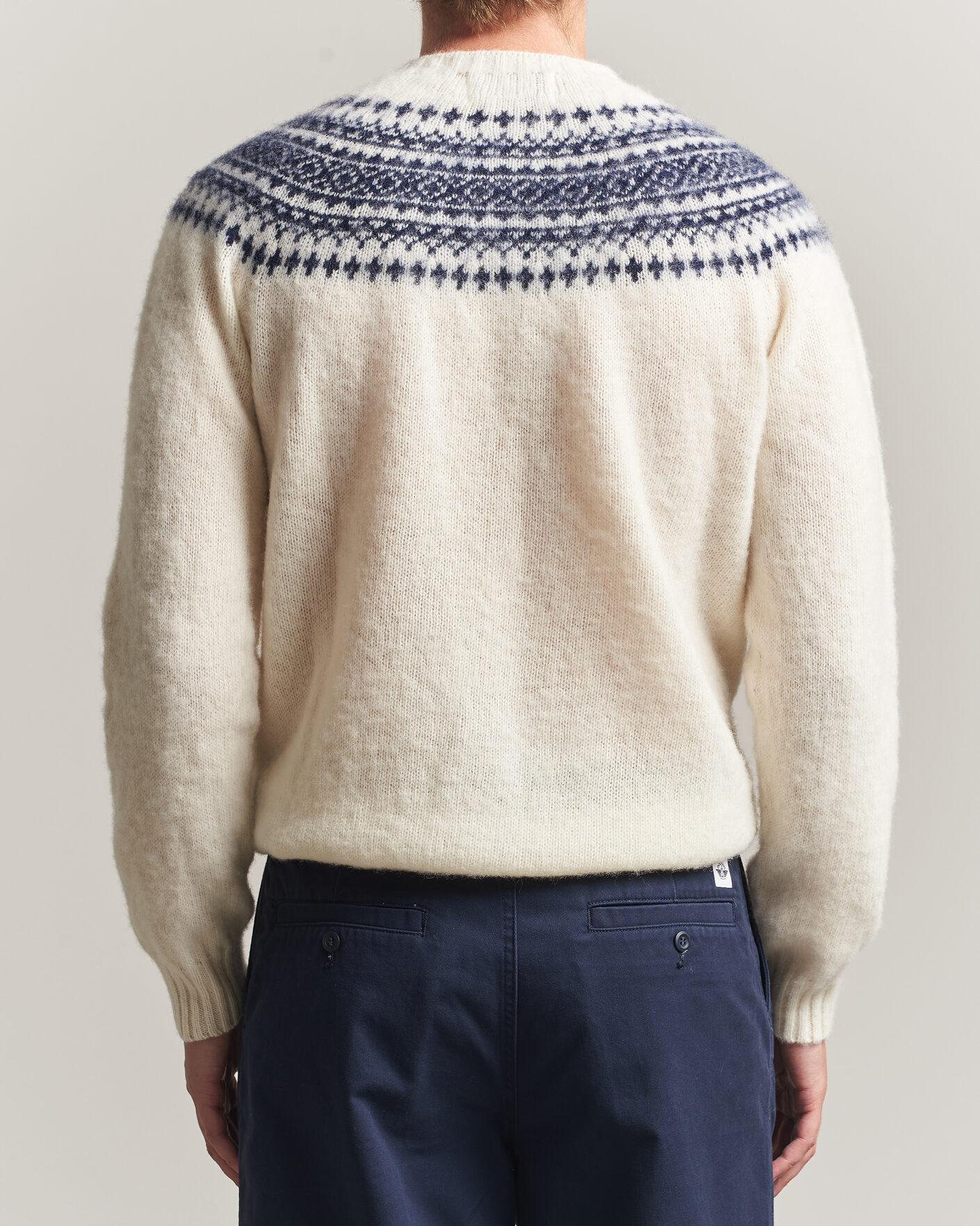 Herren | Pullover | Harley Of Scotland | Brushed Supersoft Lambswool Yolk Fairisle Snow White/Navy