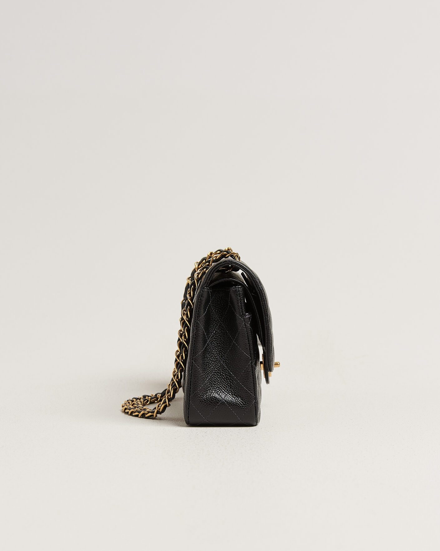 Herren | Pre-Owned & Vintage Bags | Chanel Pre-Owned | Classic Medium Double Flap Bag Caviar Black