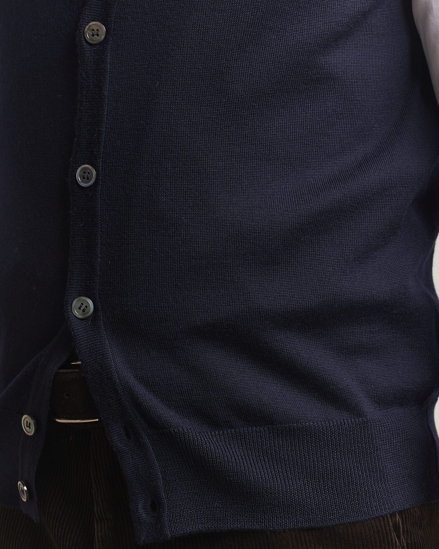 Herren | Pullover | Morgano | Extra Fine Merino Wool Sleevles Cardigan Vest Navy