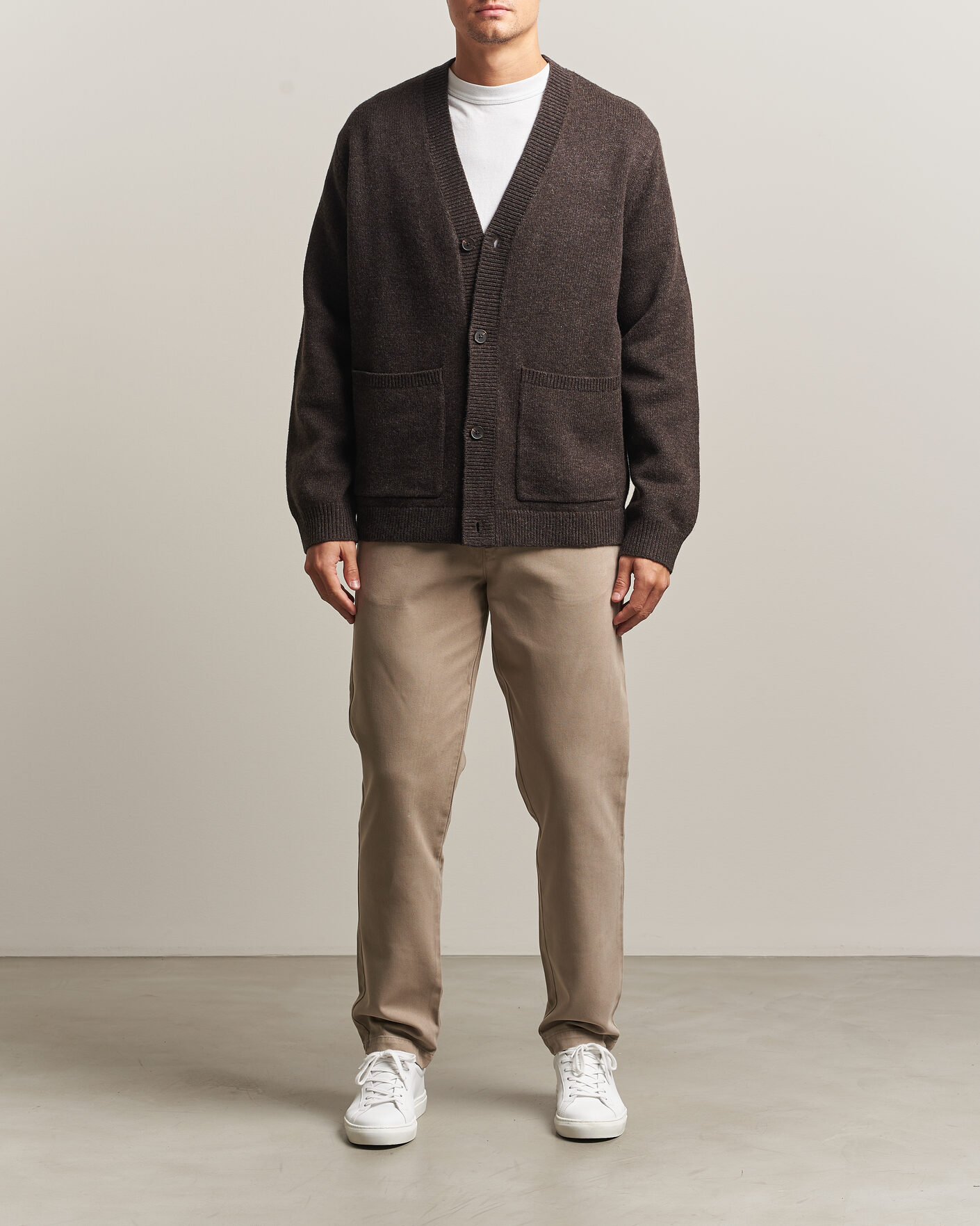 Herren | Pullover | A Day's March | Jarrow Lambswool Cardigan Dark Brown