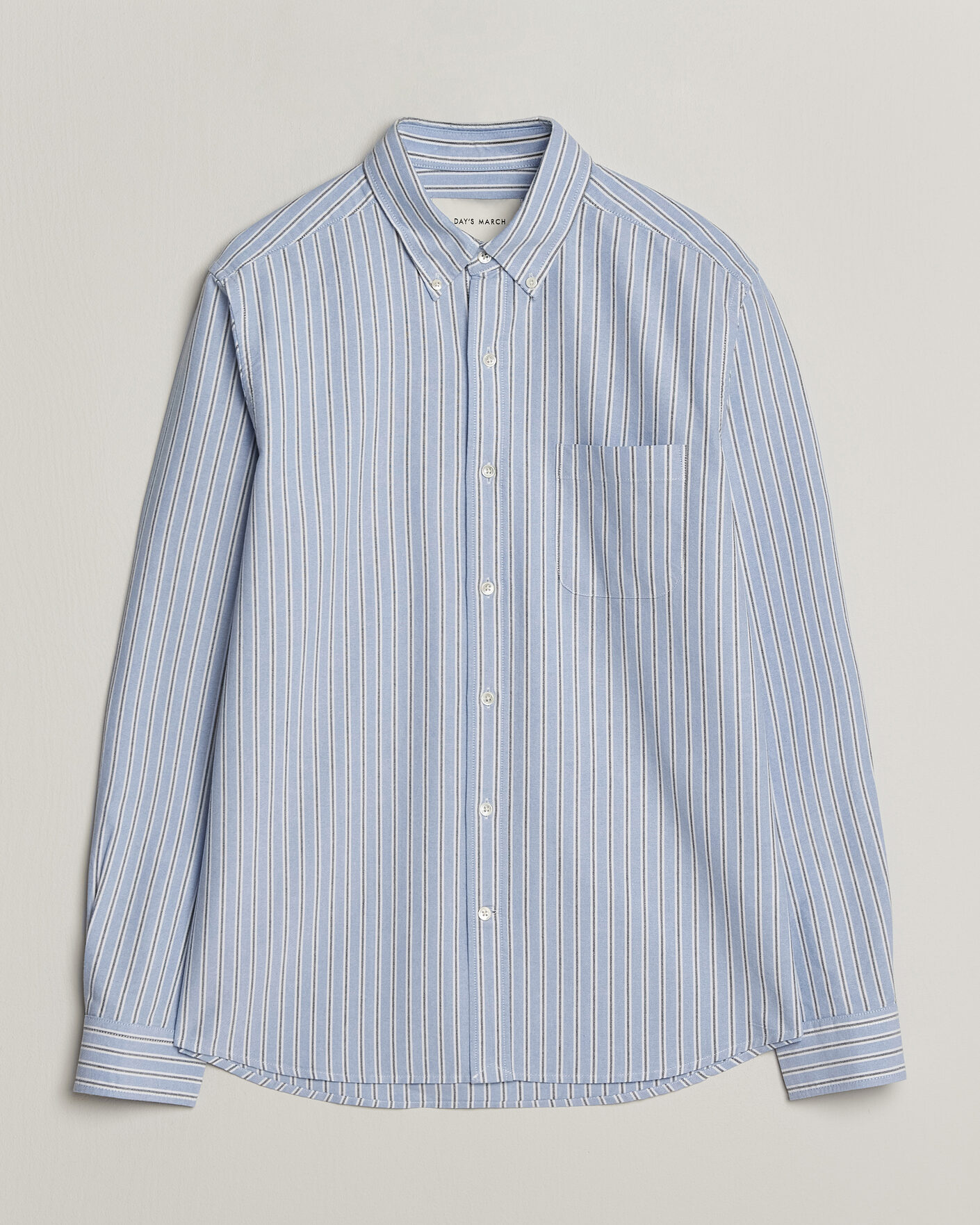 Herren | Hemden | A Day's March | Classic Flag Striped Oxford Shirt White/Blue/Black
