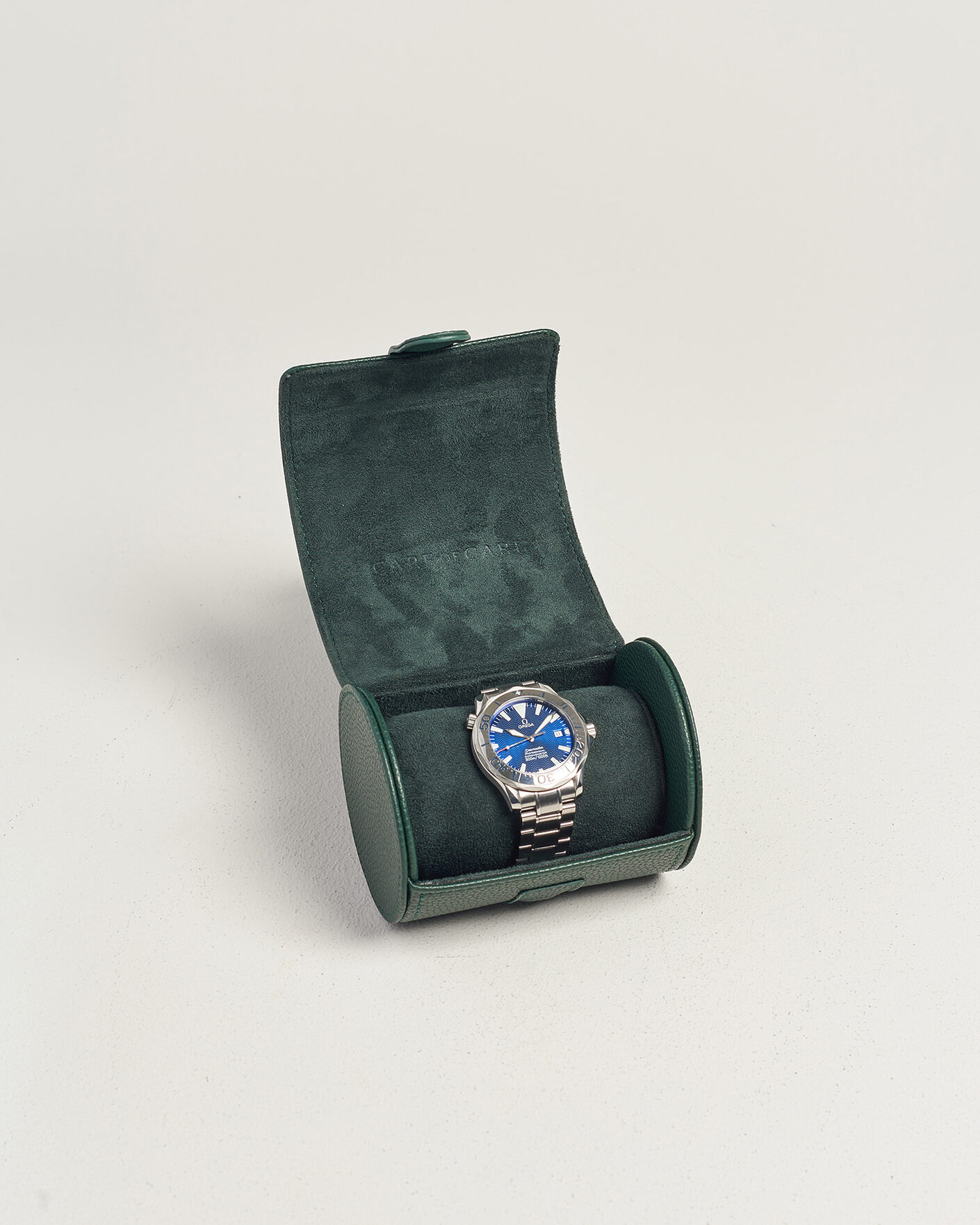 Herren | Pre-Owned & Vintage Watches | Omega Pre-Owned | Seamaster 300M Electric Blue 