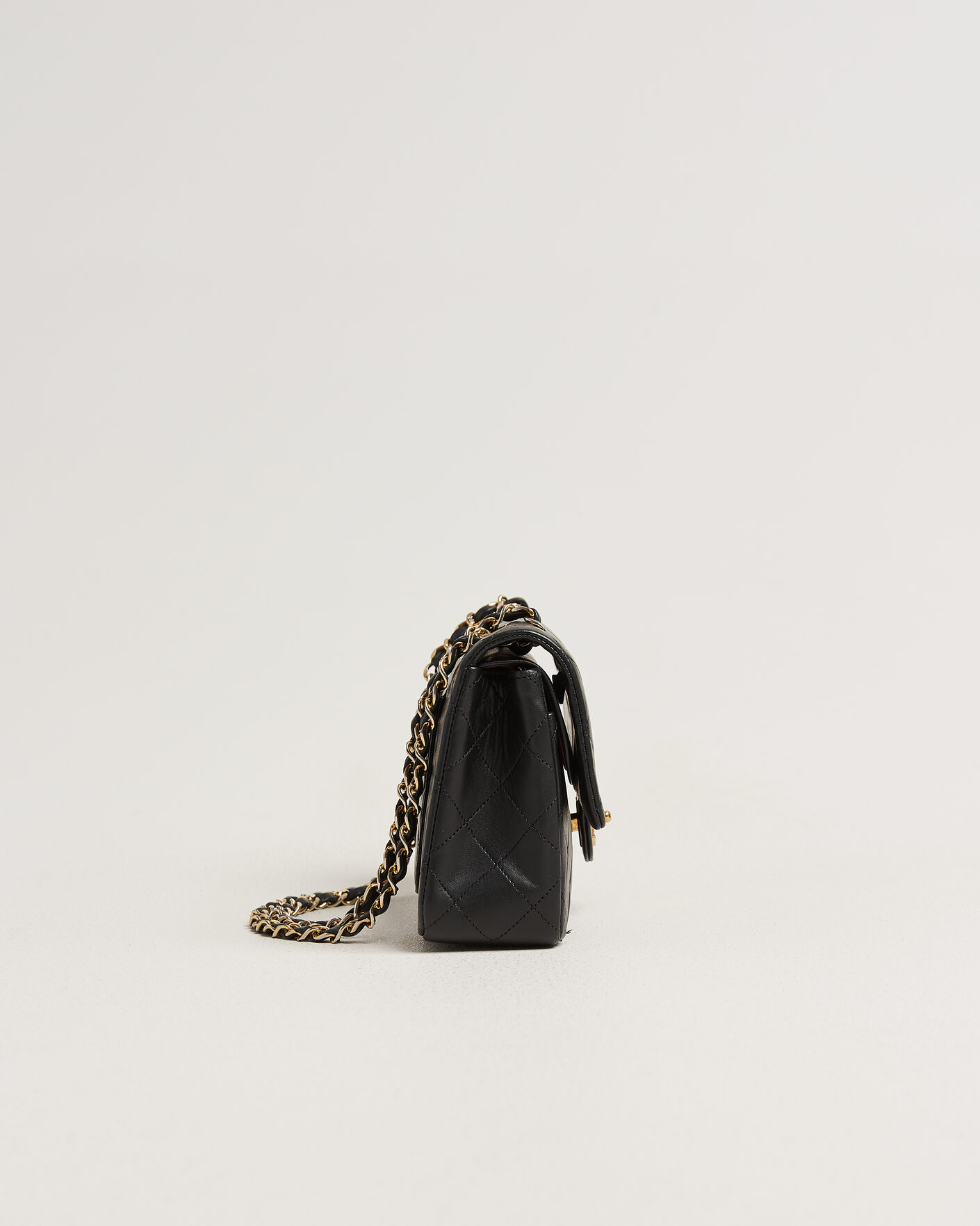 Herren | Pre-Owned & Vintage Bags | Chanel Pre-Owned | Classic Small Double Flap Bag Lambskin Black