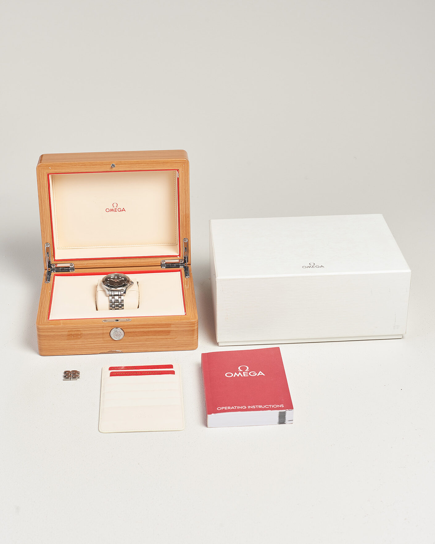 Herren | Pre-Owned & Vintage Watches | Omega Pre-Owned | Seamaster Diver 300M