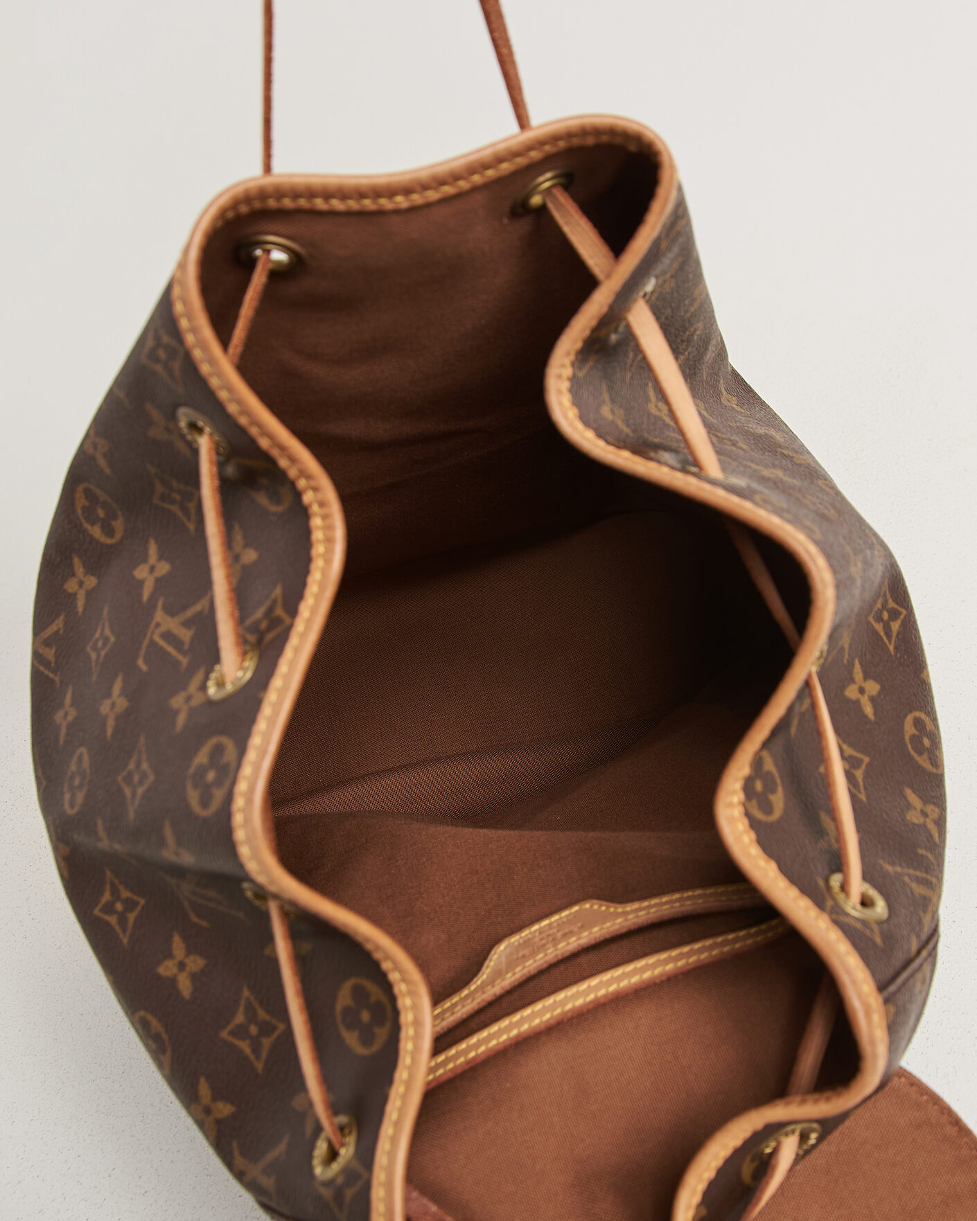 Herren | Pre-Owned & Vintage Bags | Louis Vuitton Pre-Owned | Montsouris GM Backpack Monogram