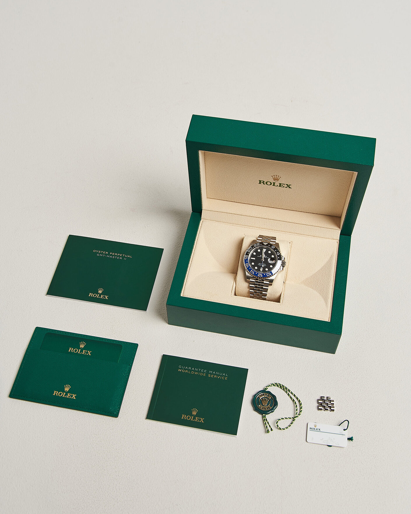 Herren | Pre-Owned & Vintage Watches | Rolex Pre-Owned | GMT-Master II Batgirl