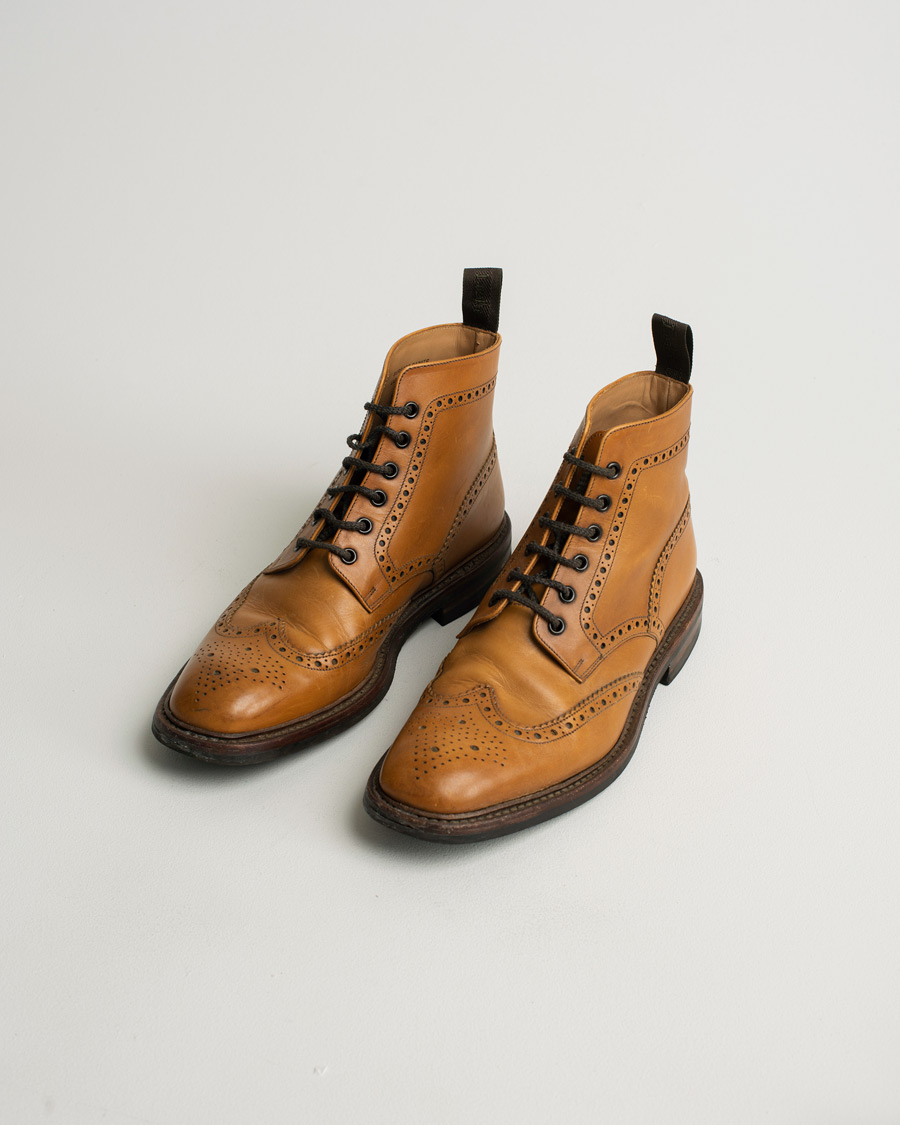 Herren | Loake 1880 Burford Dainite Brogue Boot Tan Burnished Calf | Pre-owned | Loake 1880 Burford Dainite Brogue Boot Tan Burnished Calf